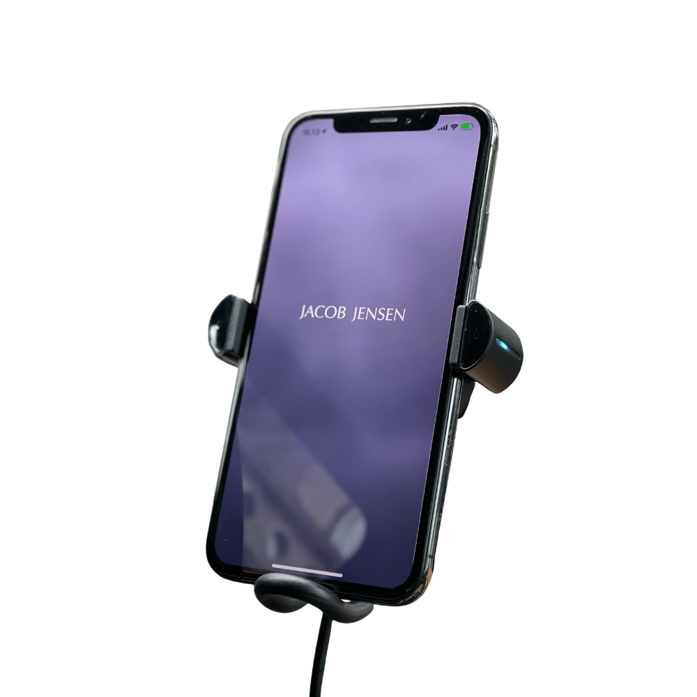 Bezdrátová nabíječka Jacob Jensen Qi Charger