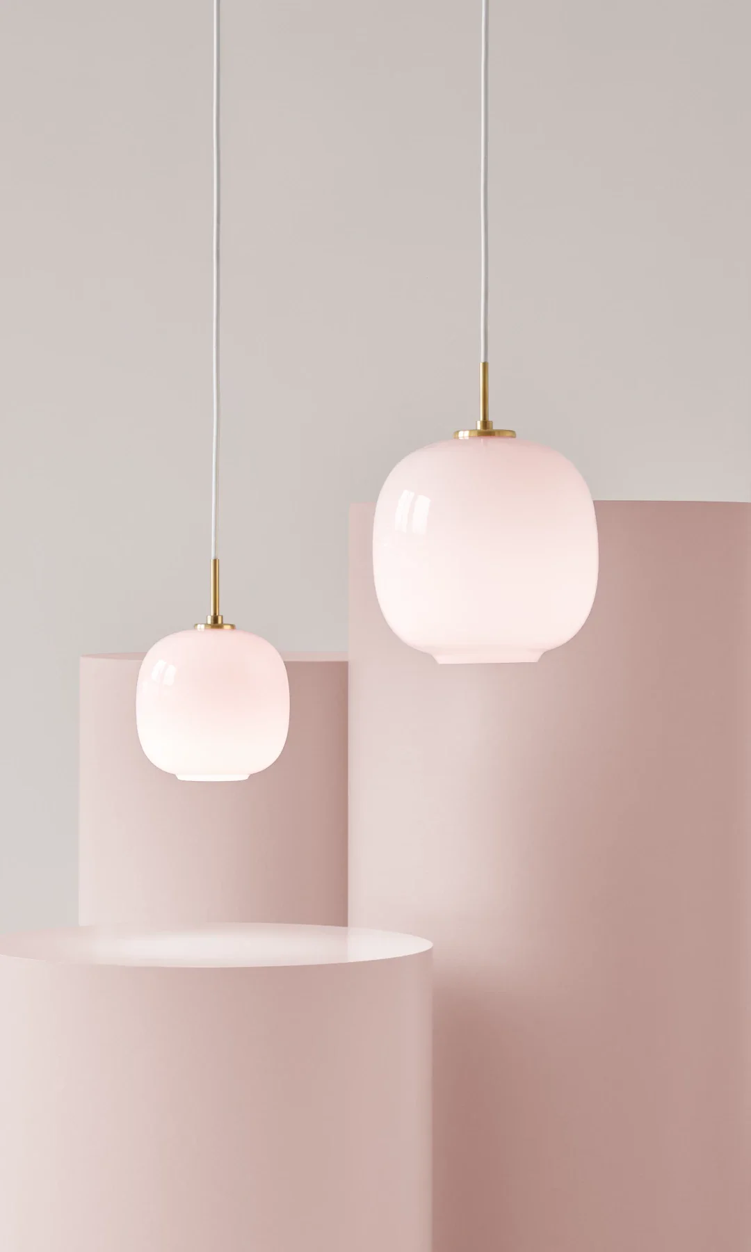 Louis Poulsen VL45 závěsná lampa E27 Ø250, světle růžová 