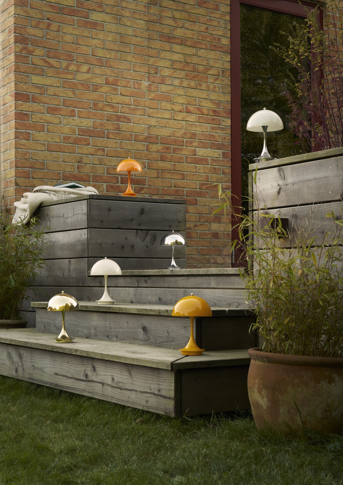 Louis Poulsen Panthella 160 Portable Table Lamp V3, Opal Beige