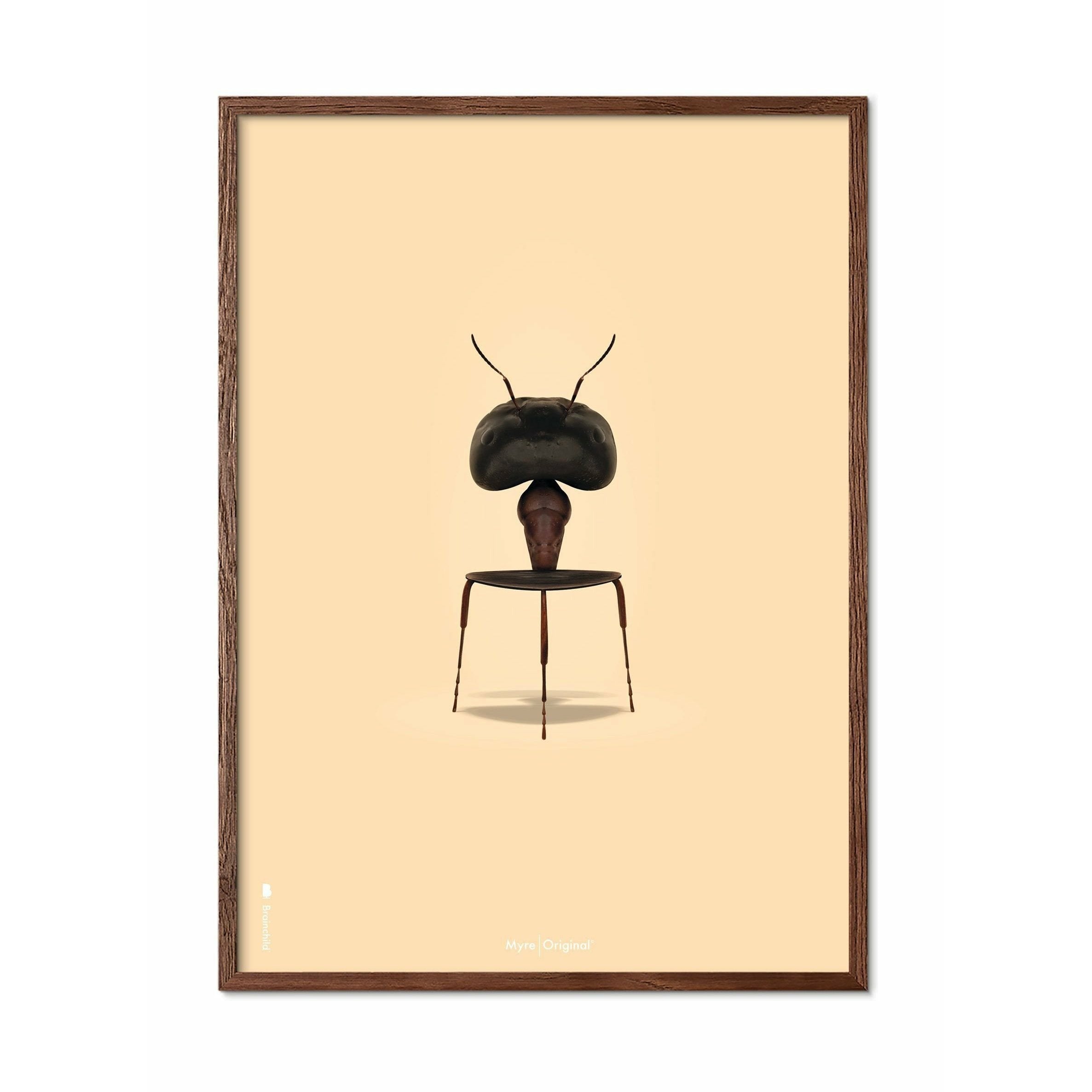 brainchild Ant Classic plakat, mørk træramme 30x40 cm, sandfarvet baggrund