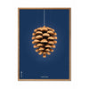 brainchild Pine Cone Classic Poster ramme lavet af let træ 70x100 cm mørkeblå baggrund