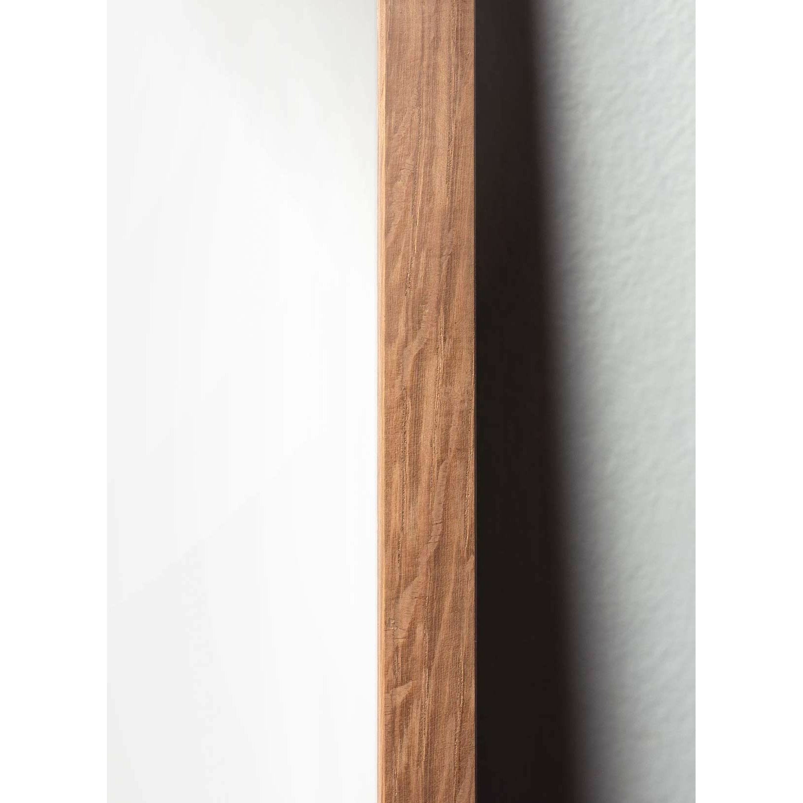 Brainchild Pine Cone Line -plakat, ramme lavet af let træ 50x70 cm, hvid baggrund