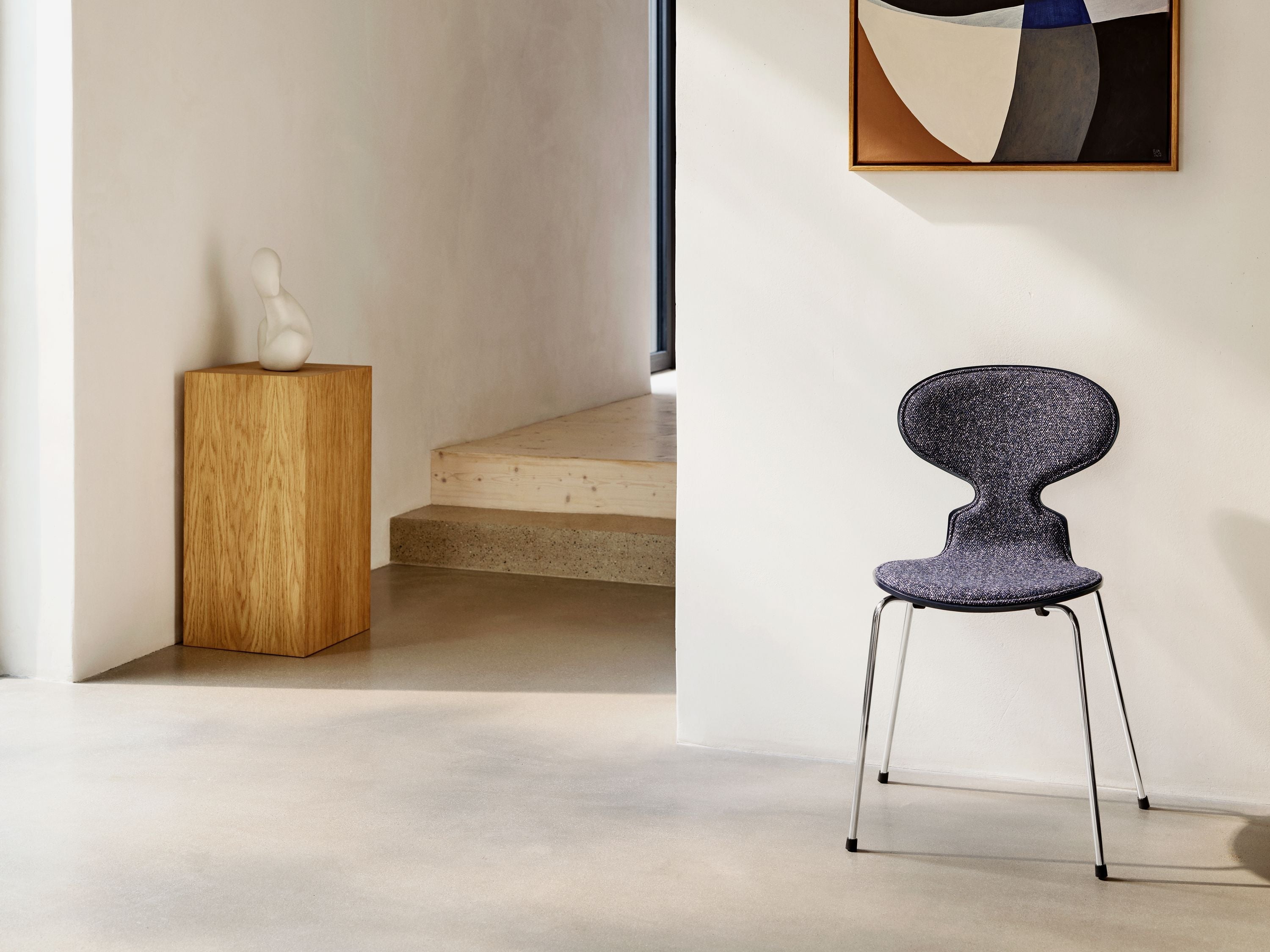 Fritz Hansen 3101 Ant Chair Front Upholstered, Shell: Lacquered Veneer White, Upholstery: Hallingdal Textile White/Grey, Base: Steel/Chrome