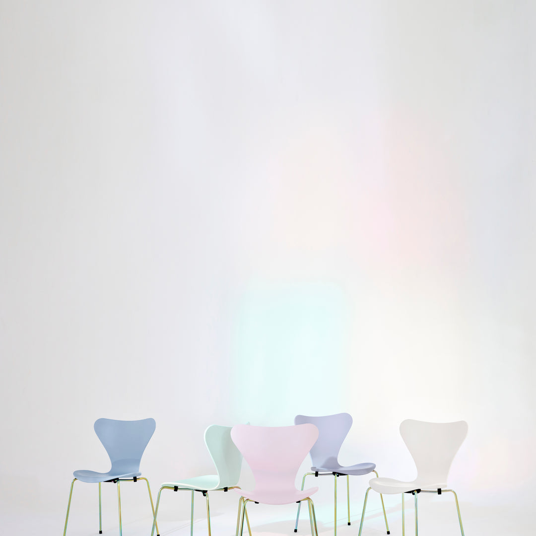 Fritz Hansen Series 7™ židle, výroční edice 7:14 AM, zelená 