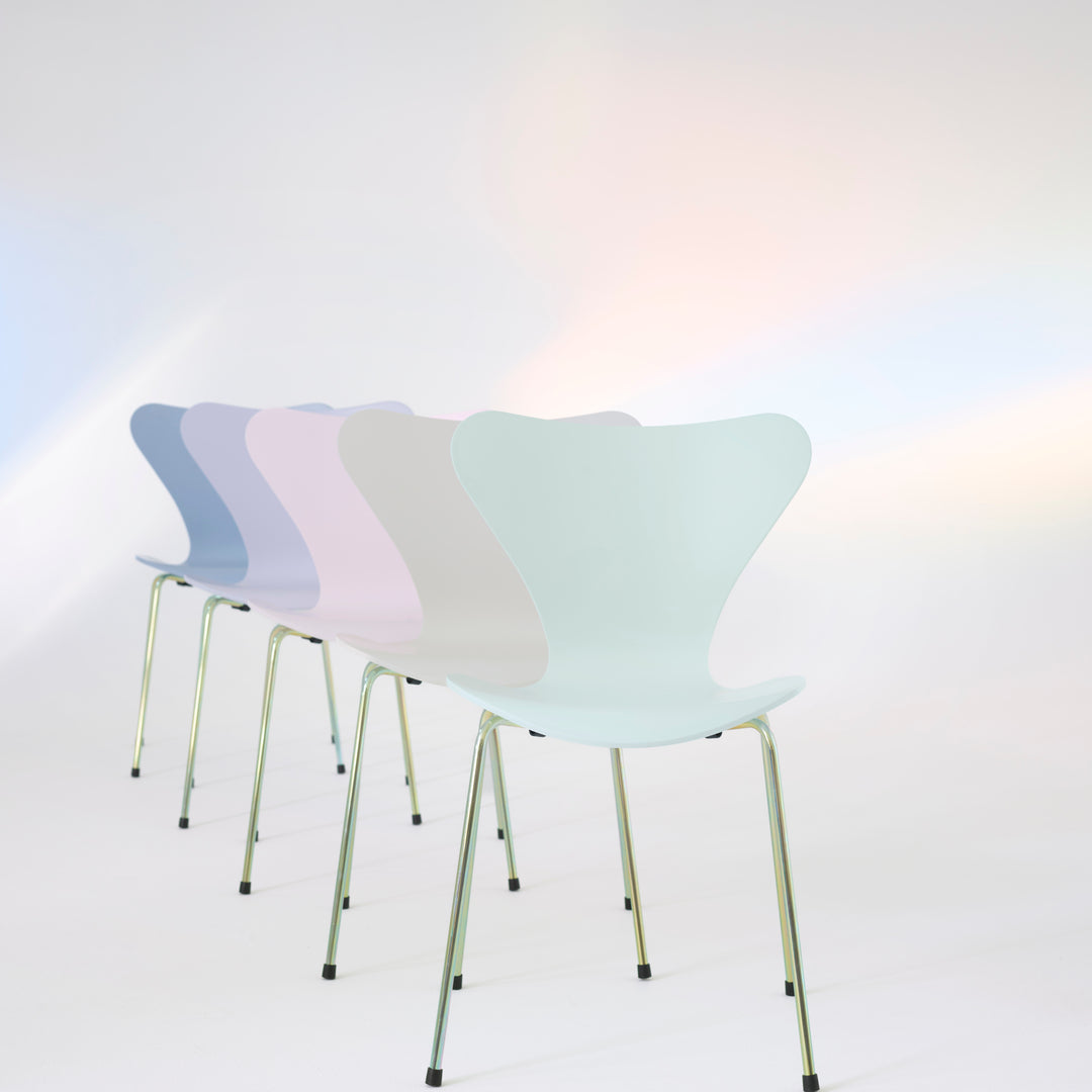 Fritz Hansen Series 7™ Židle, výroční edice 7:14 AM, modrá 