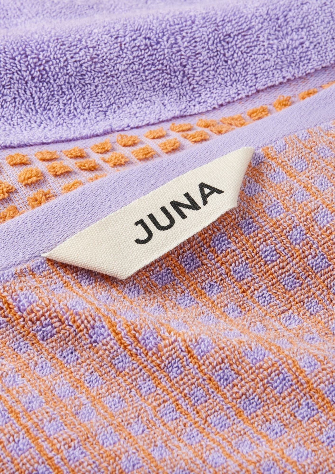 JUNA Kontroller håndklæde 70x140 cm, lilla