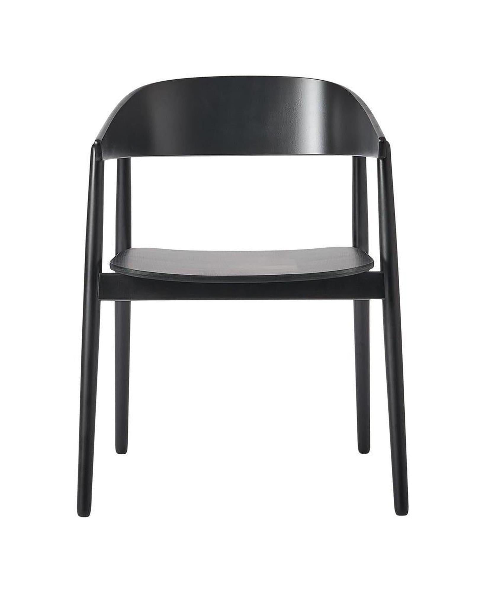 Scaun cu brațe Andersen Furniture AC2, Fag, Lac Negru Mat 