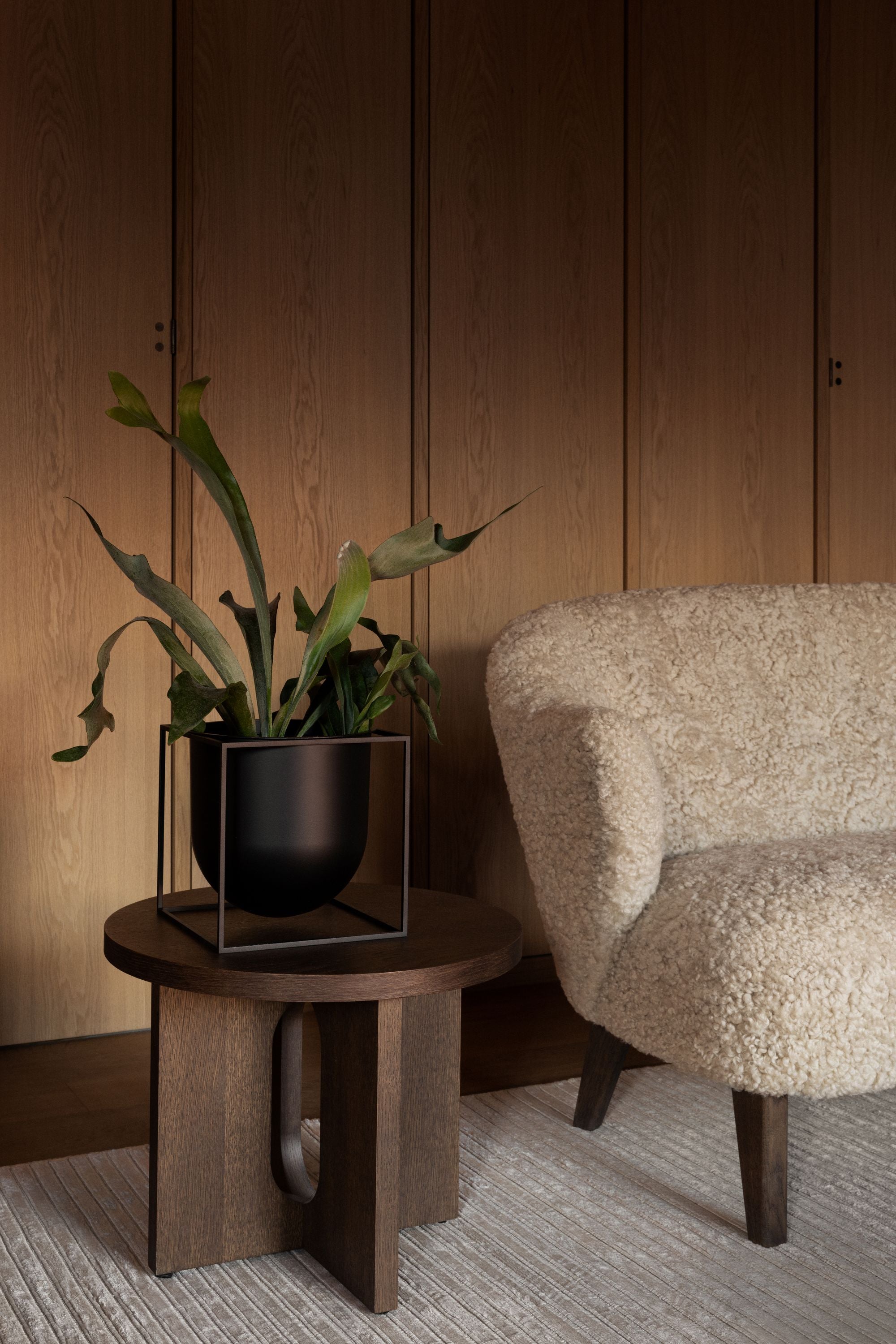 [product_category]-Audo Copenhagen Ingeborg Armchair With Footstool, Moonlight Lambskin/Smoked Oak-Audo Copenhagen-570000-590000-BYL-12