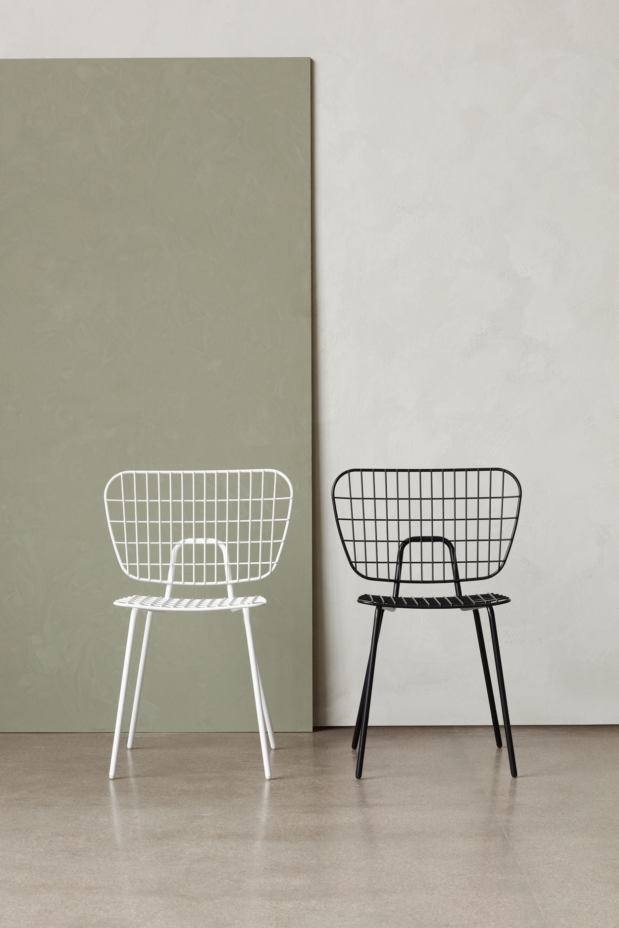 Audo Copenhagen WM String Seat Cushion Outdoor/Lounge, tmavě šedá