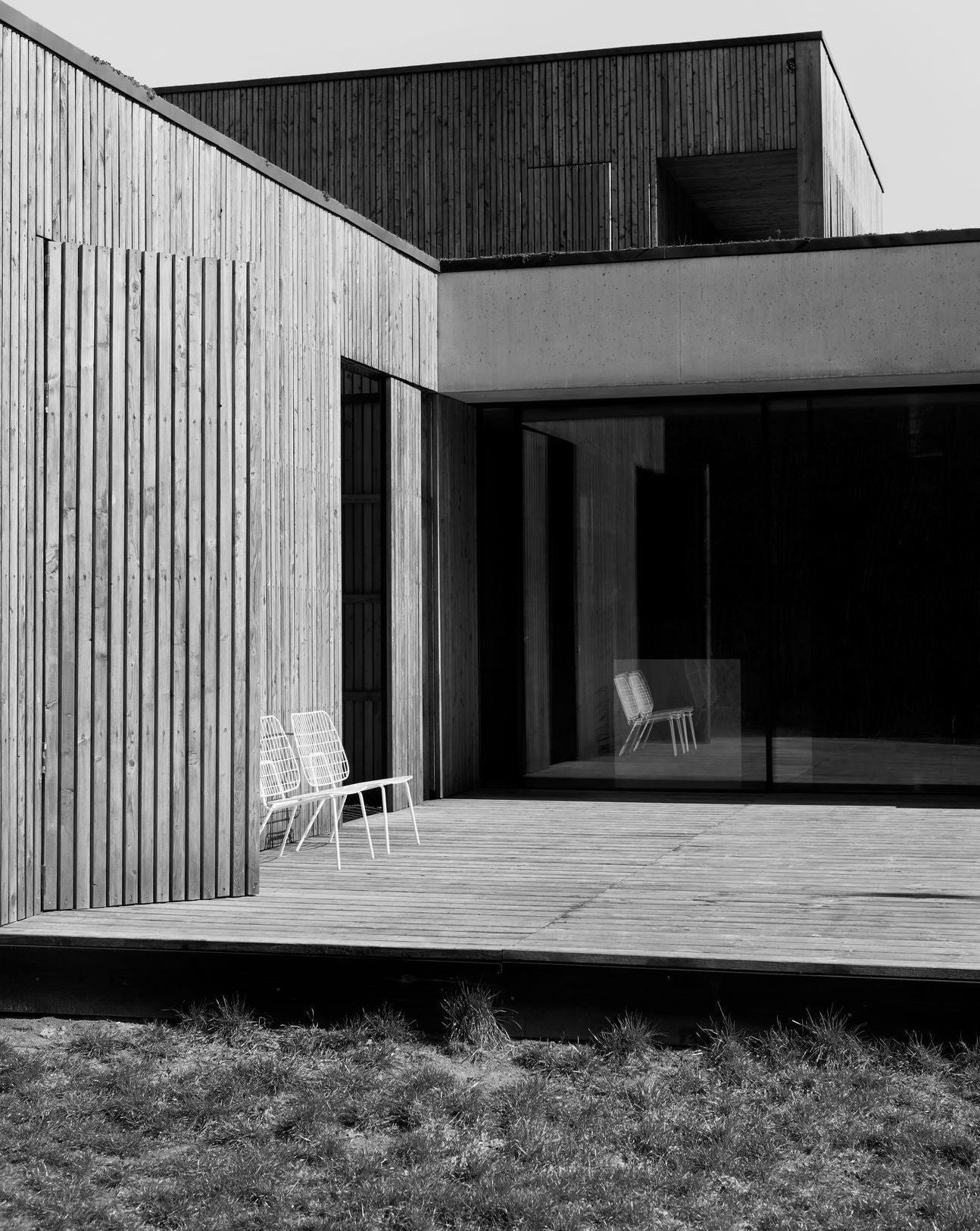 Audo Copenhagen WM String Seat Cushion Outdoor/Lounge, tmavě šedá