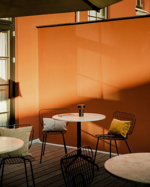 Audo Copenhagen WM String Seat Cushion Outdoor/Lounge, tmavě šedá