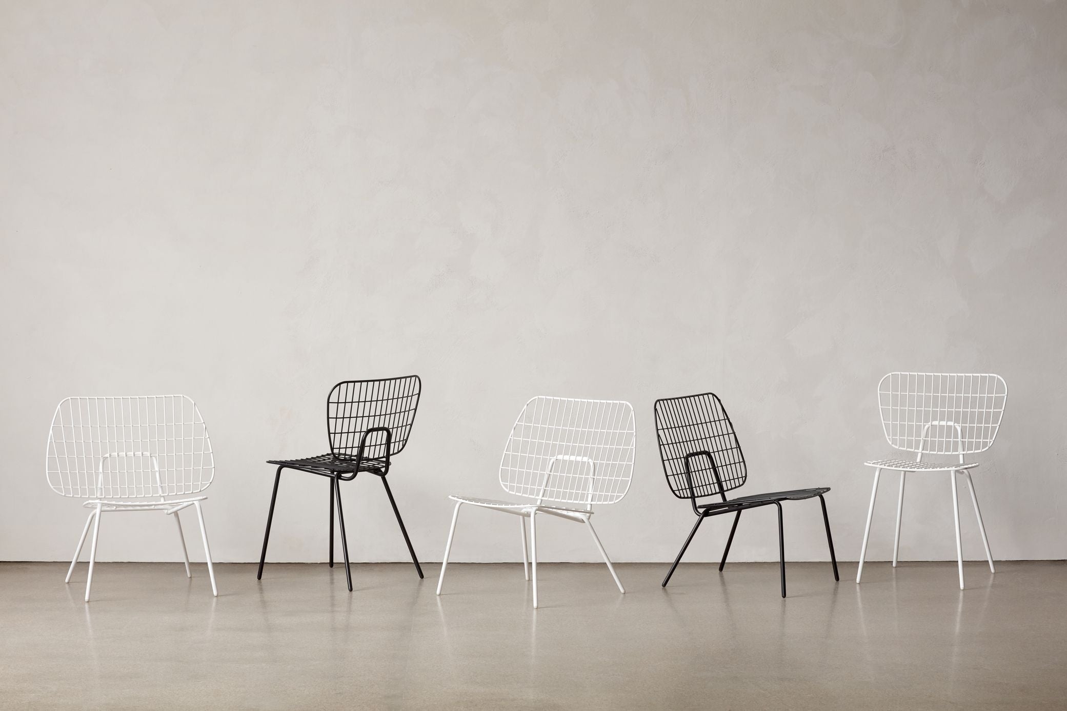 Audo Copenhagen WM String Seat Cushion Outdoor/Lounge, tmavě šedá