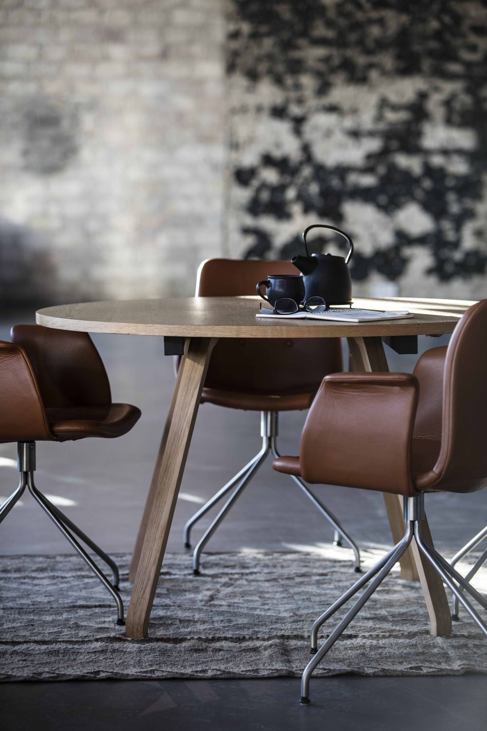 [product_category]-Bent Hansen Primum Table, Table Legs In Matte Lacquered Oak/Countertop In Oak Veneer-Bent Hansen-5715457332066-32Oak553U-BEN-3