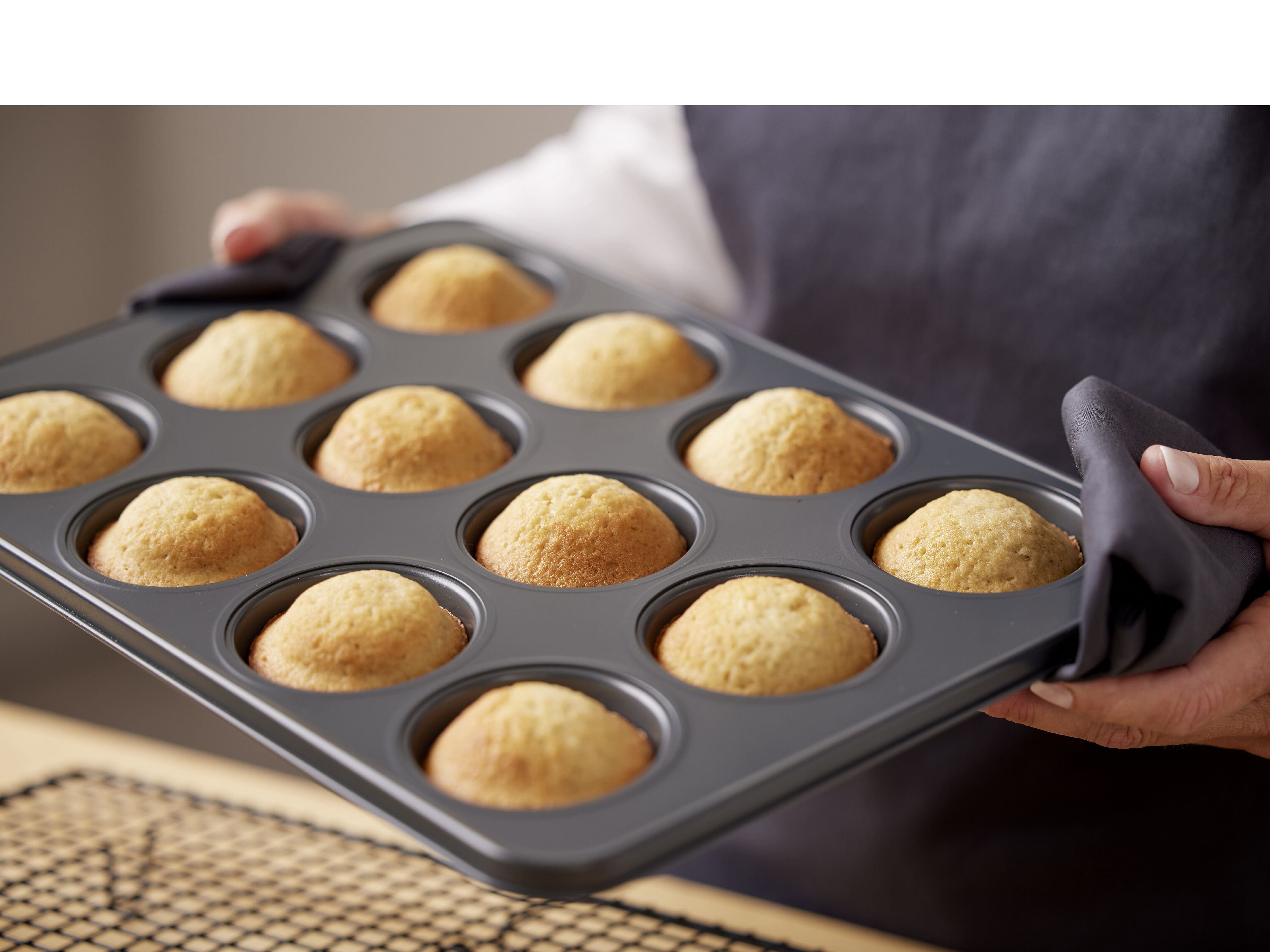 [product_category]-Blomsterbergs Muffin Pan For 12 Pieces, Blue-Blomsterbergs-5722000309000-30900-BLO-8