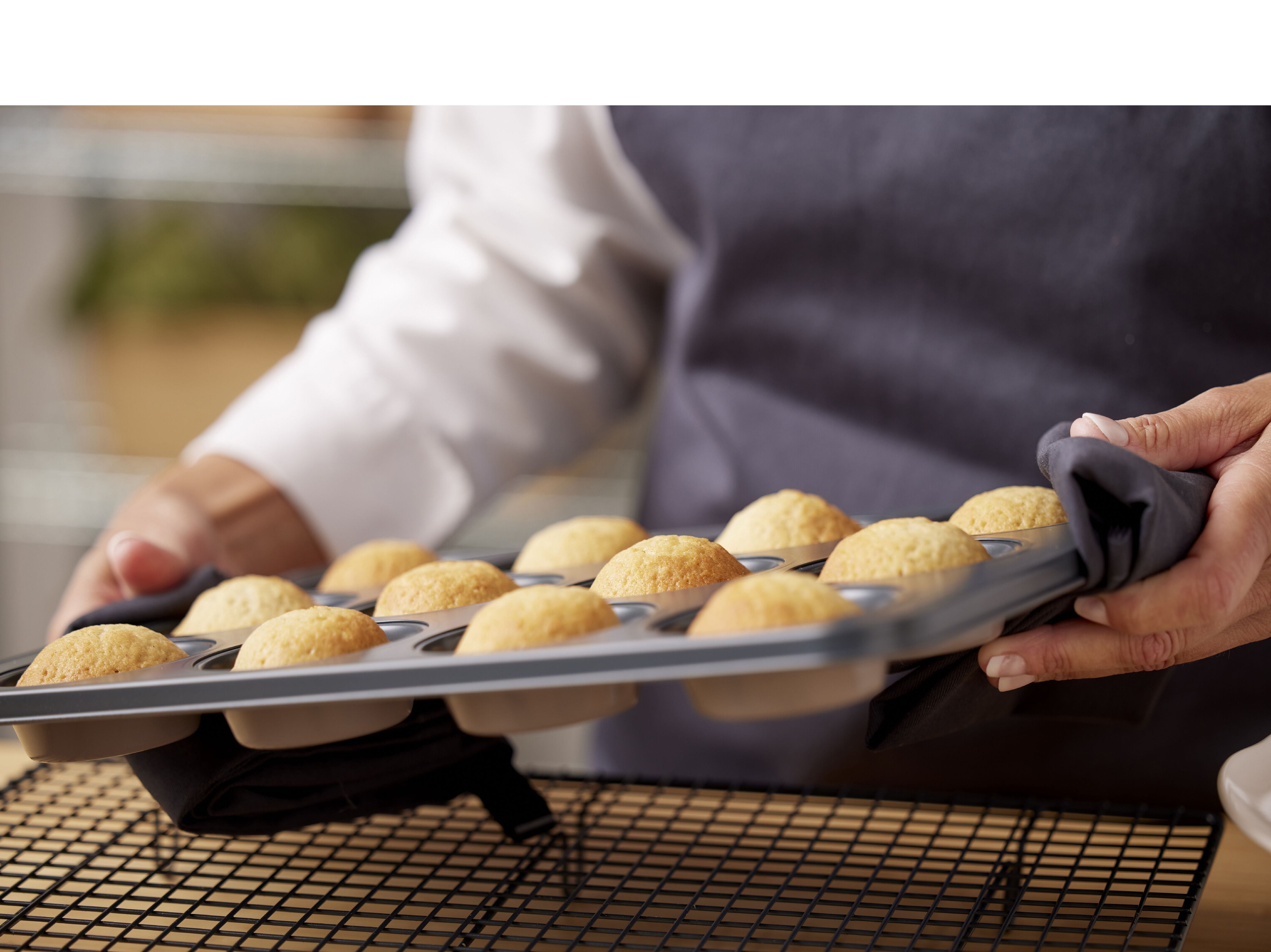 [product_category]-Blomsterbergs Muffin Pan For 12 Pieces, Blue-Blomsterbergs-5722000309000-30900-BLO-9
