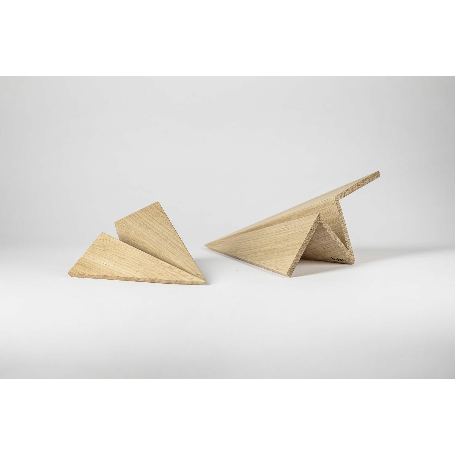 [product_category]-Boyhood Maverick Paper Flyer Decorative Figure Small, Oak-Boyhood-5744000800011-400001-BOY-4