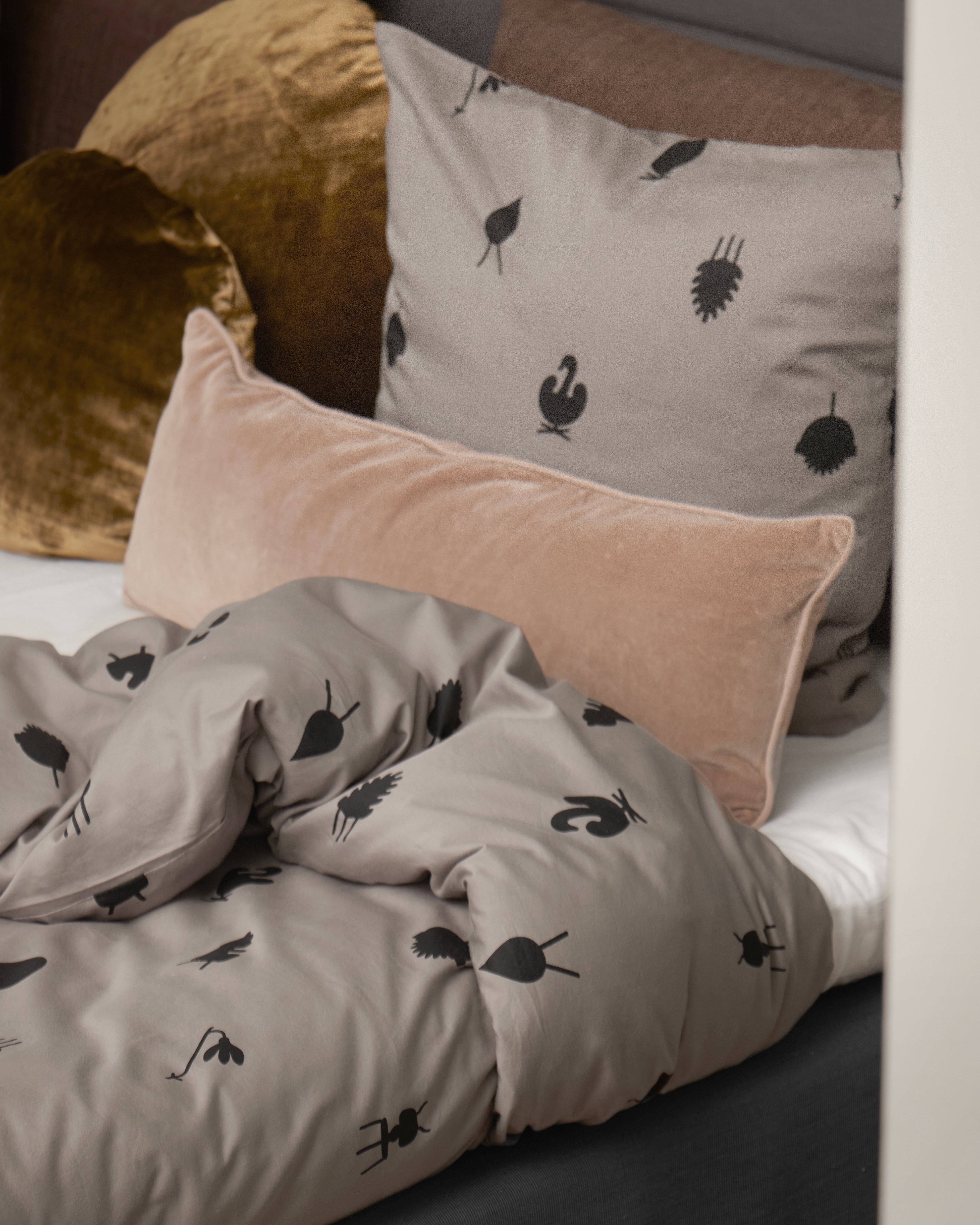 [product_category]-Brainchild Bed Linen Design Icons 140x220 Cm, Taupe-Brainchild-6010713202002-5002-BRA-15