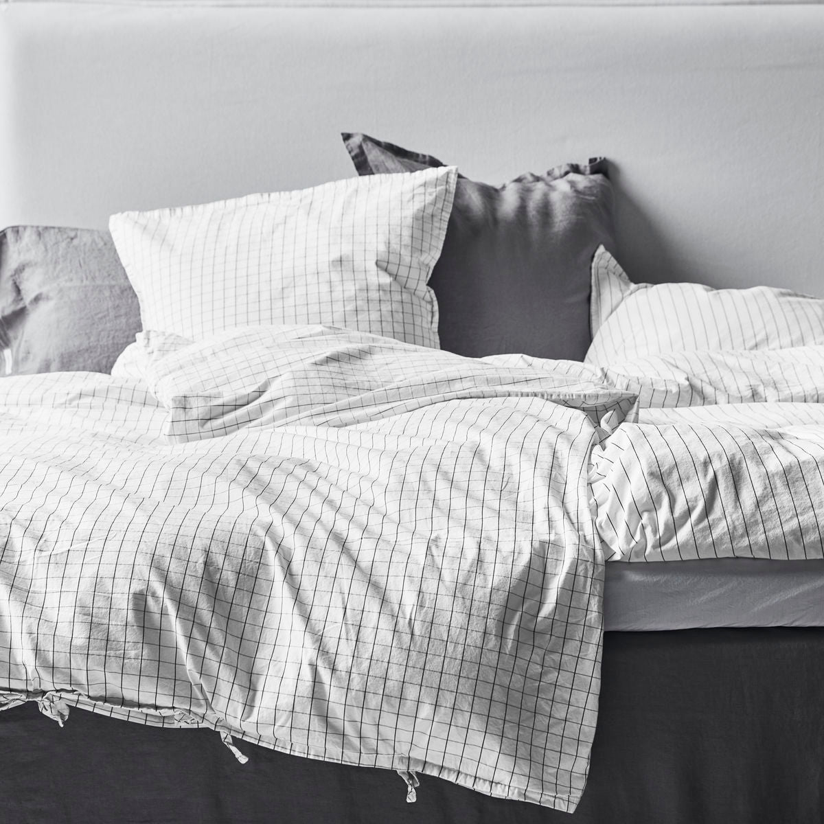 [product_category]-By Nord Bed linen, BNErika, Snow w. coal-By Nord-5707644796171-561140304-HOU-4