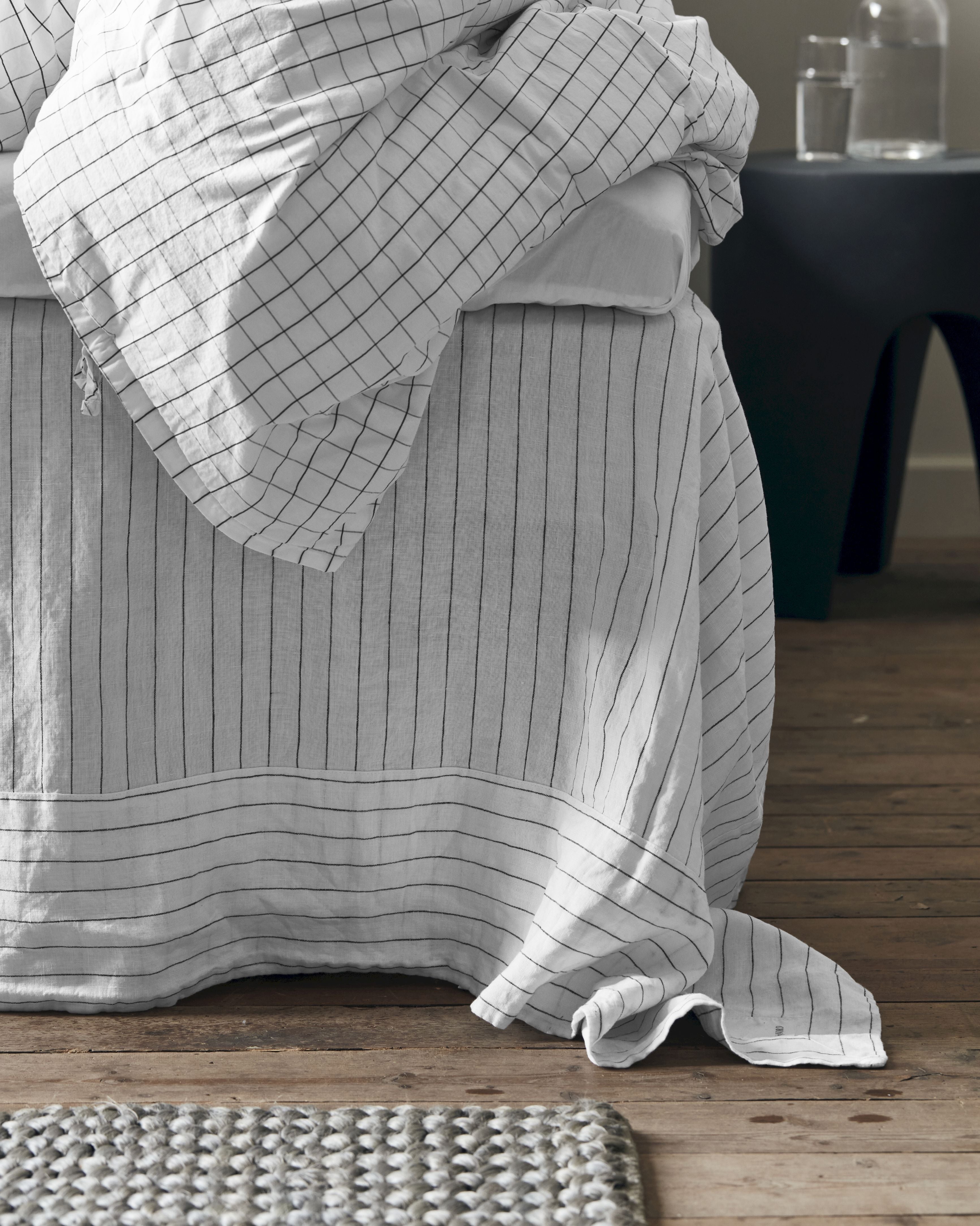 [product_category]-By Nord Gunhild Bed Skirt, Snow/Coal-ByNORD-5707644765917-561112029-BYN-2