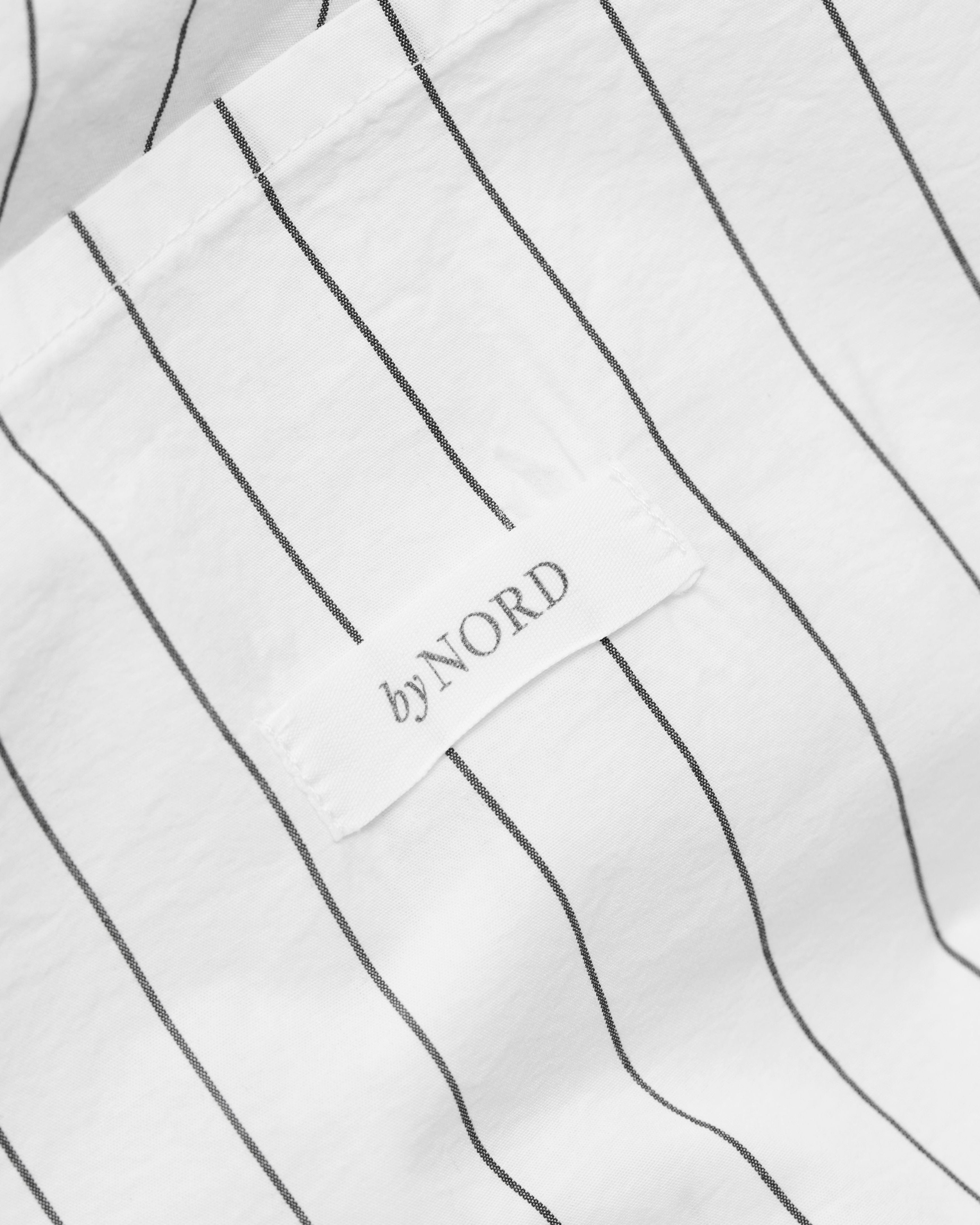 By Nord Dagny Bed Linen Set 220x140 Cm, Snow With Coal