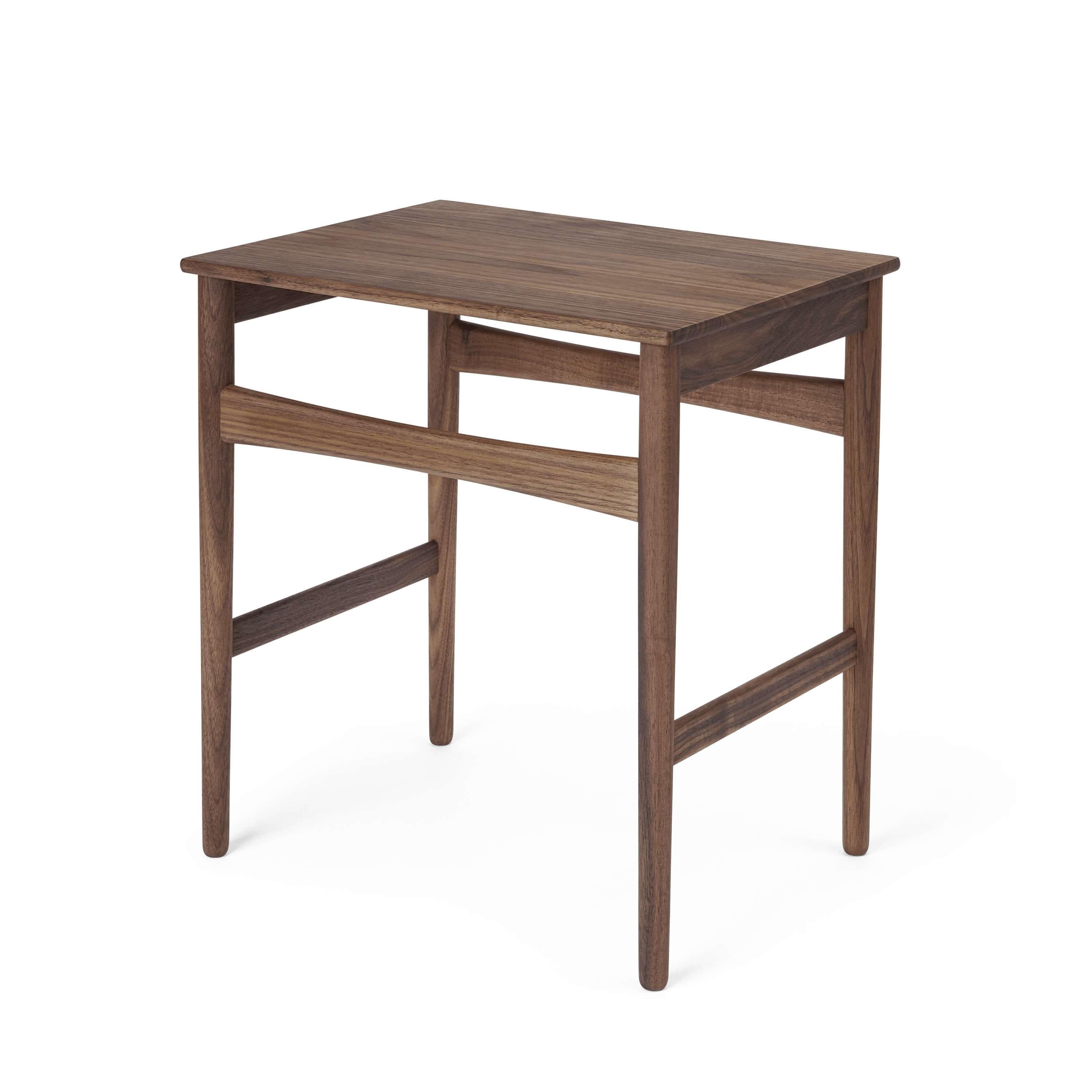 [product_category]-Carl Hansen Ch004 Nesting Side Tables, Walnut Oiled-Carl Hansen-CH004-Nesting-Walnut-Oil-CAR-10