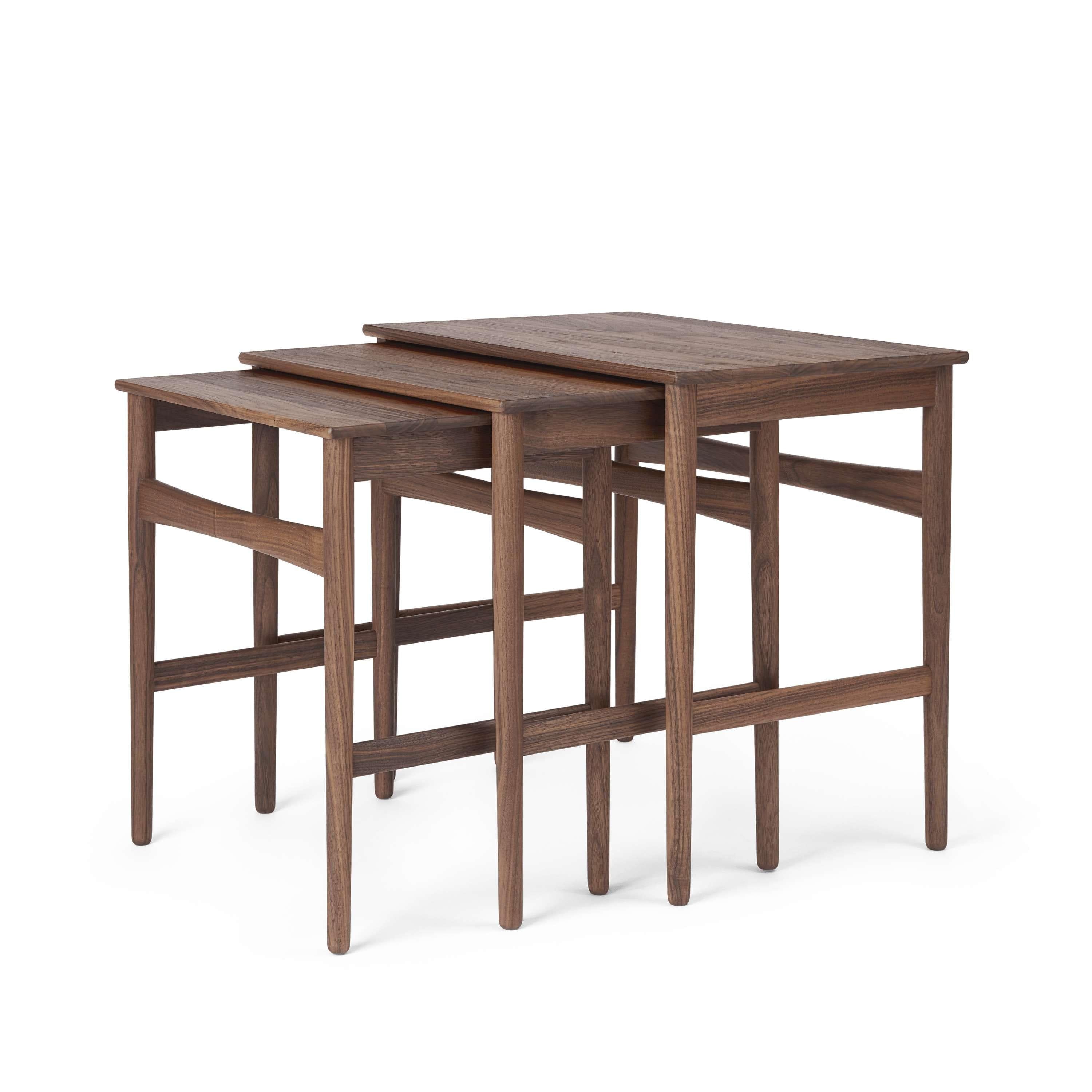 [product_category]-Carl Hansen Ch004 Nesting Side Tables, Walnut Oiled-Carl Hansen-CH004-Nesting-Walnut-Oil-CAR-2