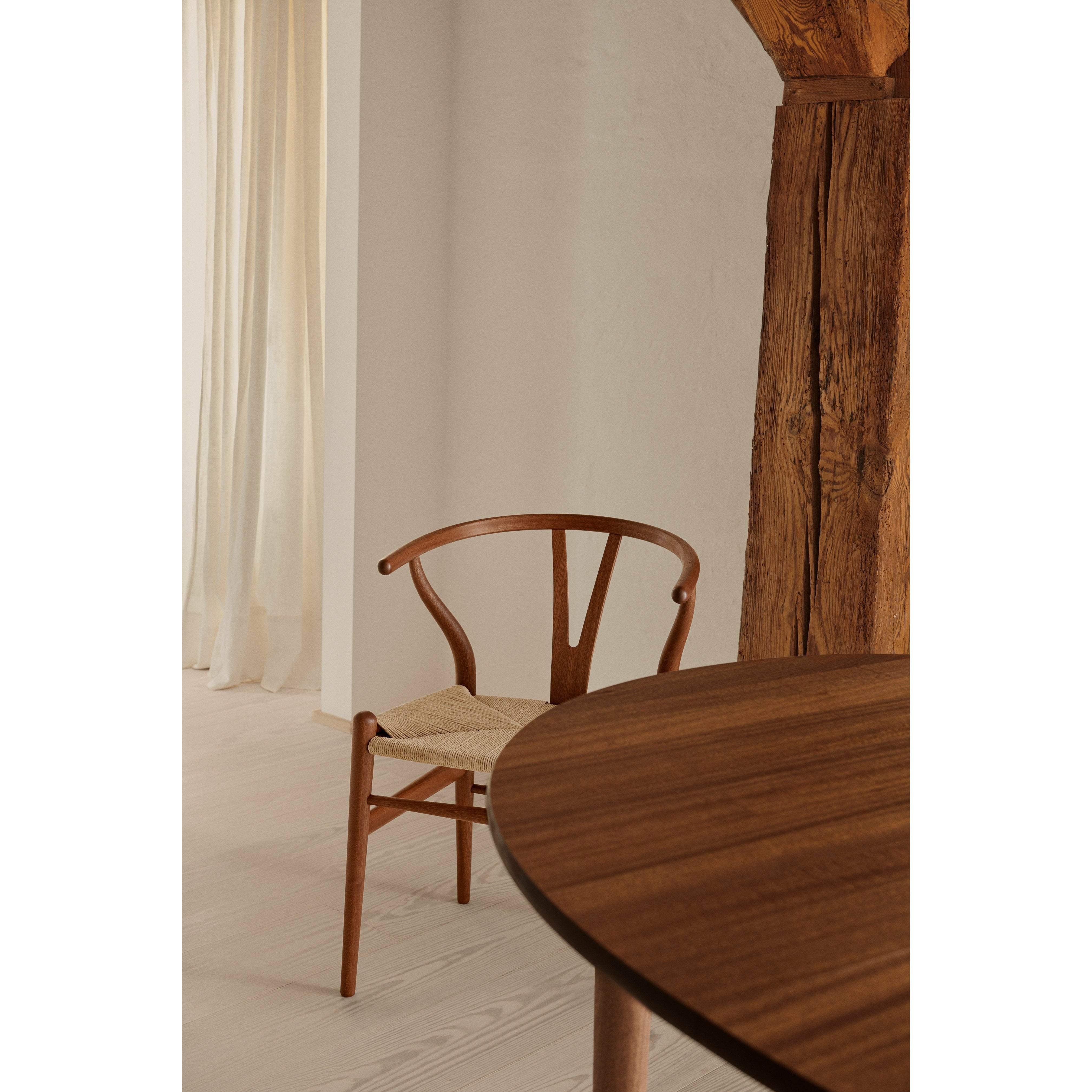 [product_category]-Carl Hansen Ch337 Dining Table 140x115 Cm, Mahogany Oiled-Carl Hansen-5715230013410-CH337-080-102-2-FSC-70-CAR-4