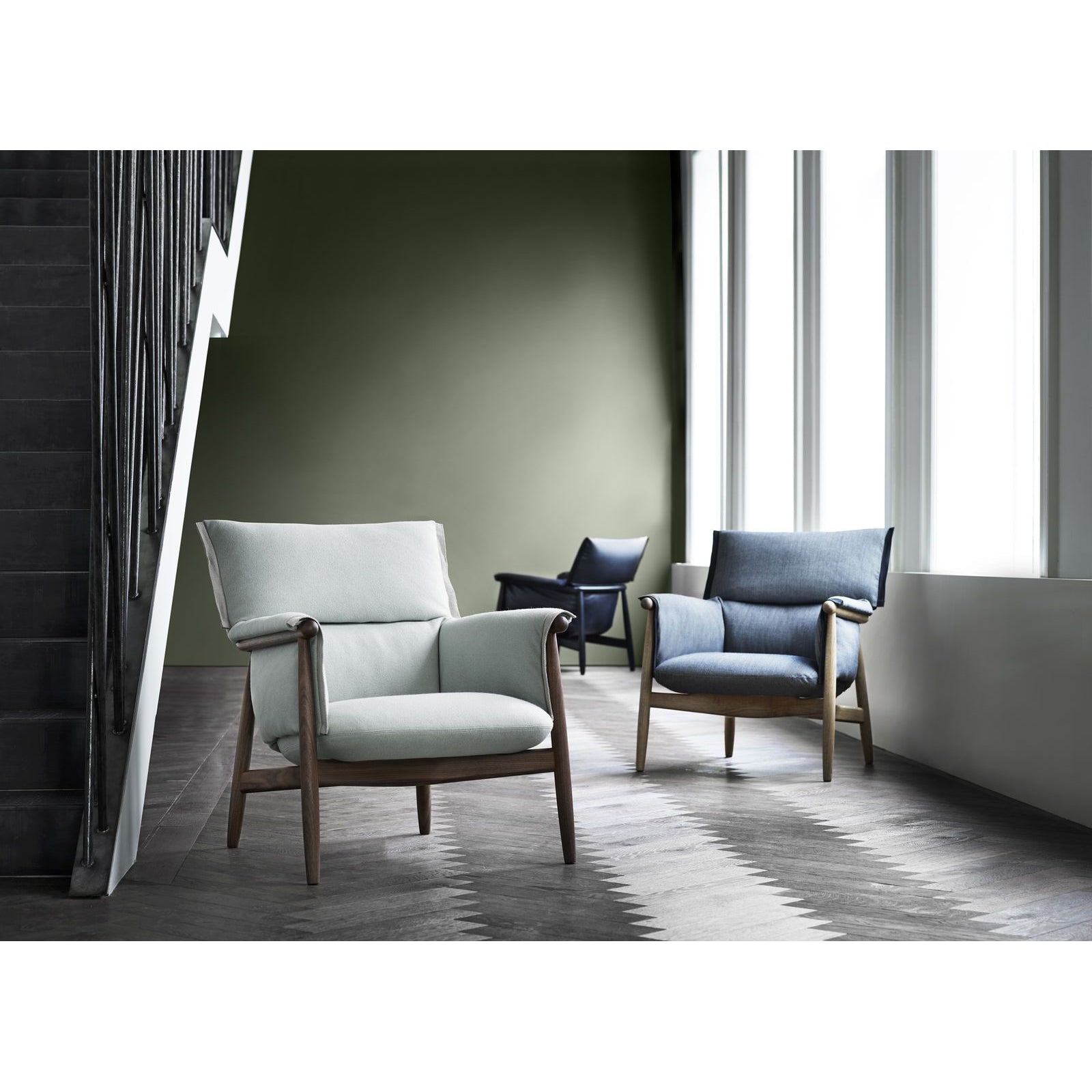 [product_category]-Carl Hansen E015 Embrace Lounge Chair, Oiled Oak/Dark Gray Fabric-Carl Hansen-5715230496169-CHE015-fiord191-oiledoak-CAR-4