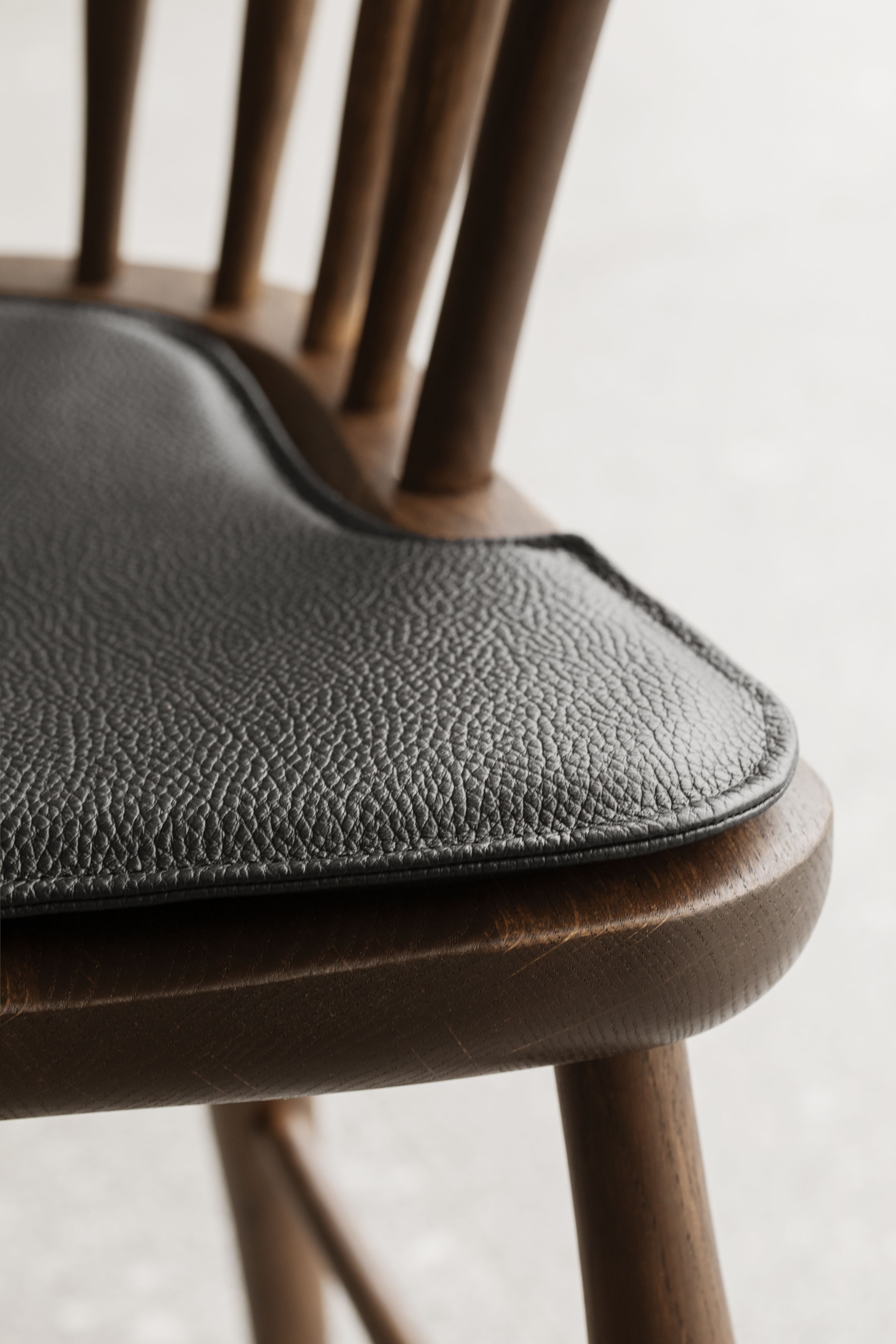 [product_category]-Carl Hansen Fh38 Windsor Chair, Smoke Colored Oil-Carl Hansen-5715230654606-FH38-020-122-FSC-70-CAR-9