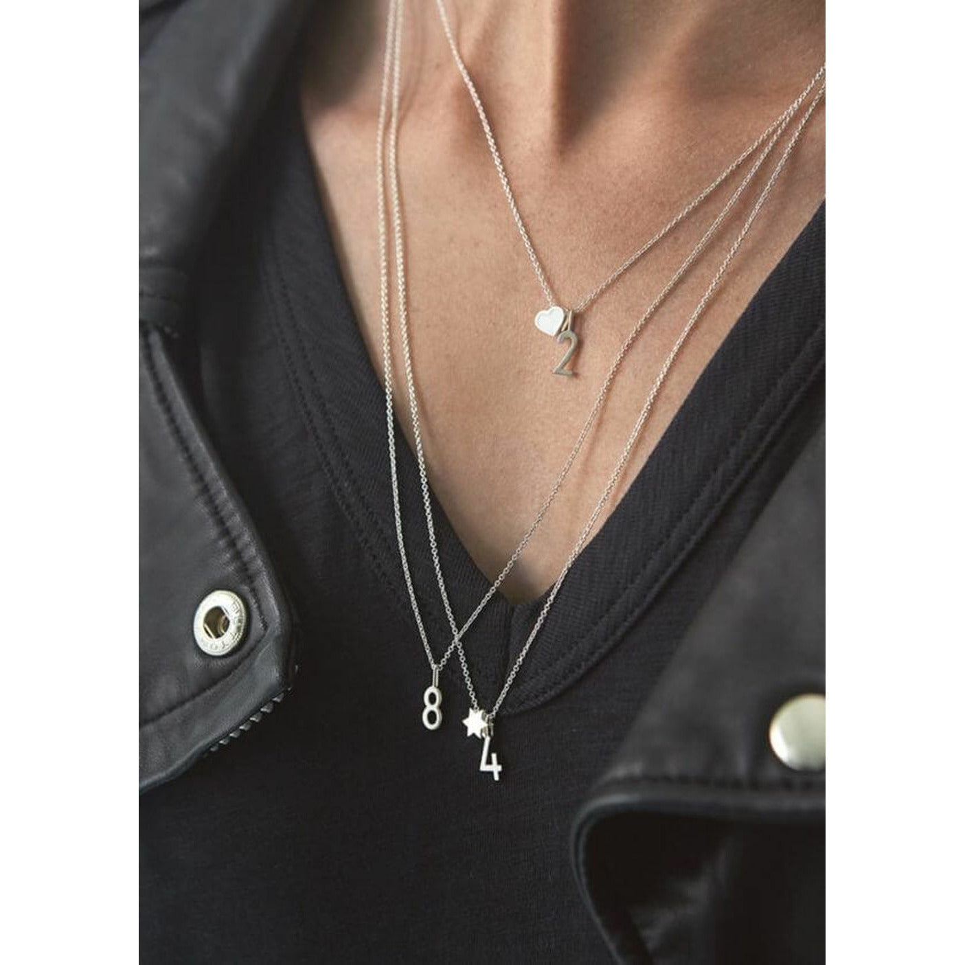 [product_category]-Design Letters Enamel Pendant Star, Black/Gold-Design Letters-5710498972127-90302002BLACK-DES-3