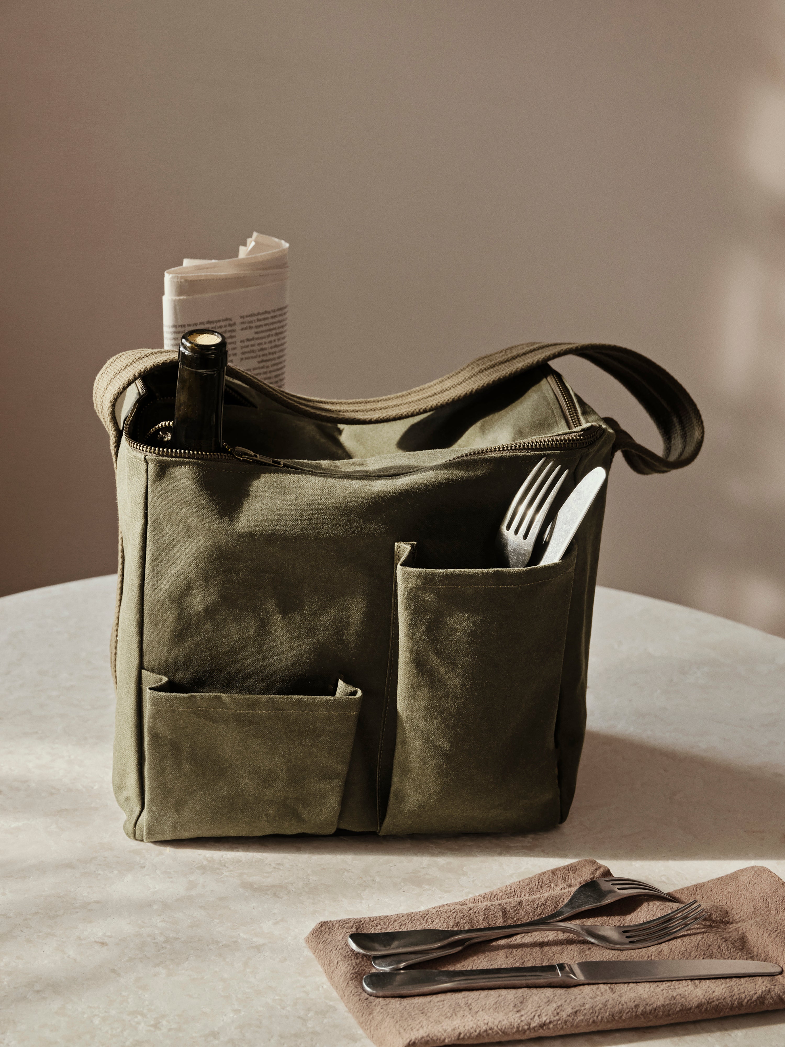 [product_category]-Ferm Living Bark Picnic Bag Olive-Ferm Living-5704723318248-1104268839-FER-2