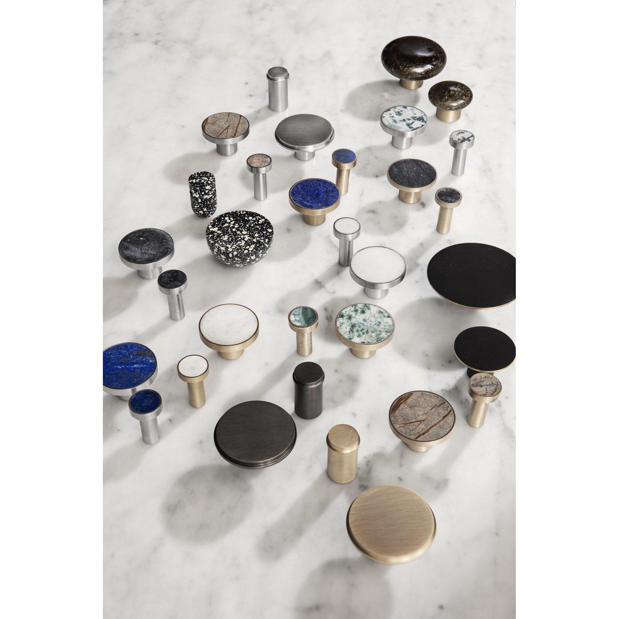 Ferm Living Hook z nerezové oceli, černý mramor Ø2 cm
