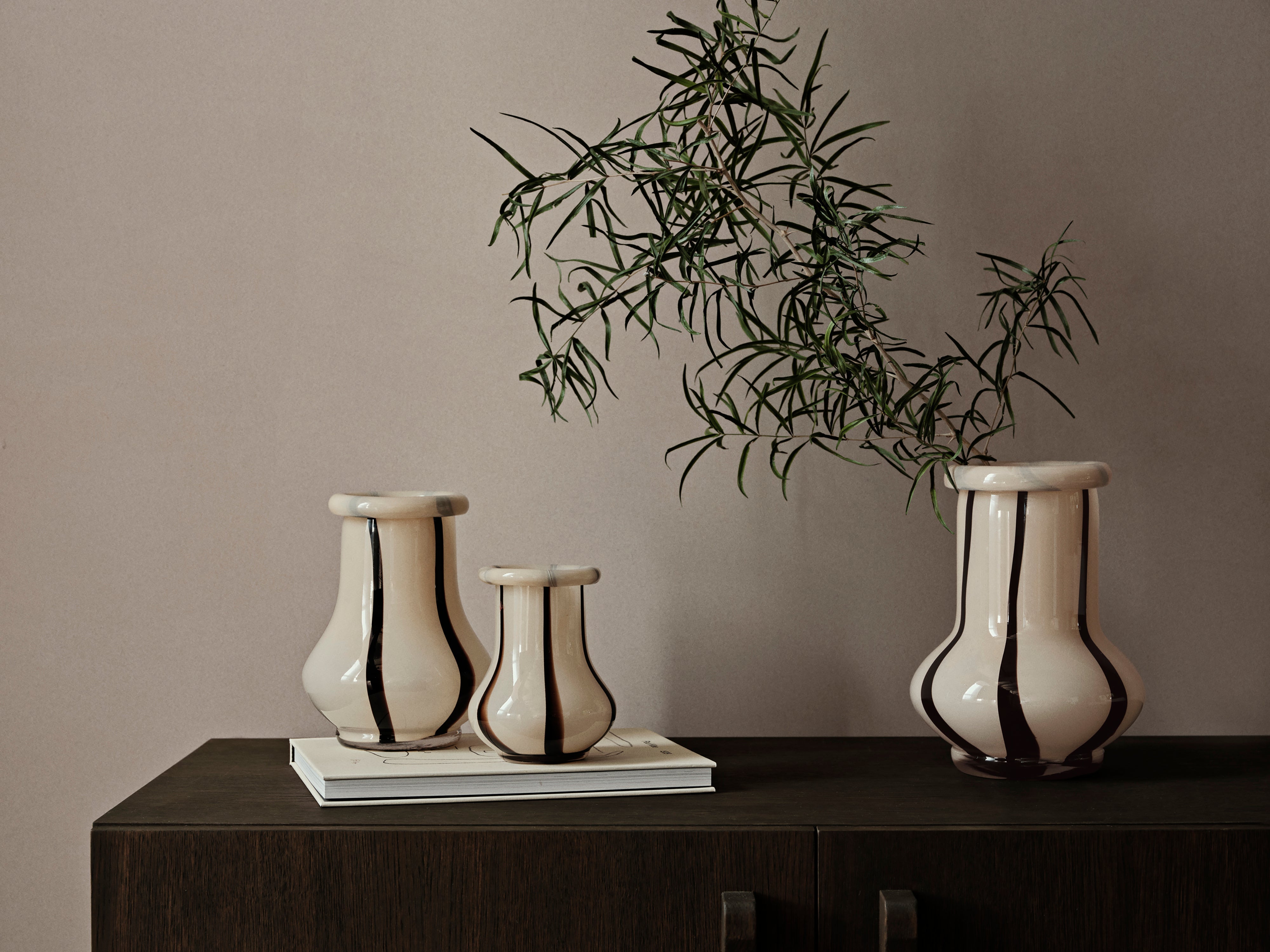 [product_category]-Ferm Living Riban Vase H15 Cream-Ferm Living-5704723318309-1104268845-FER-3