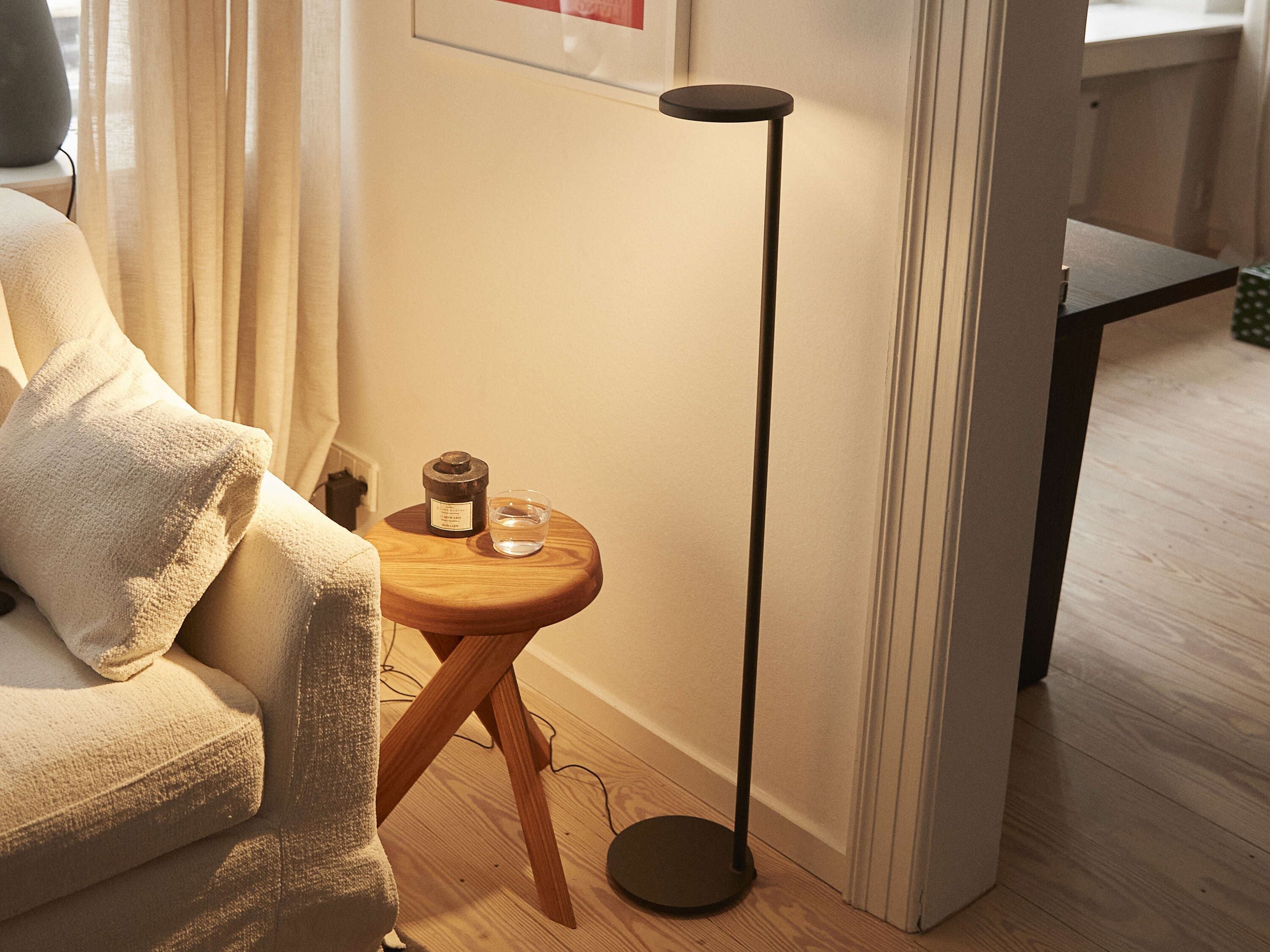 [product_category]-Flos Oblique Floor Lamp Usb C, Matt Brown-Flos-8424229001419-09.8231.DW-FLO-3