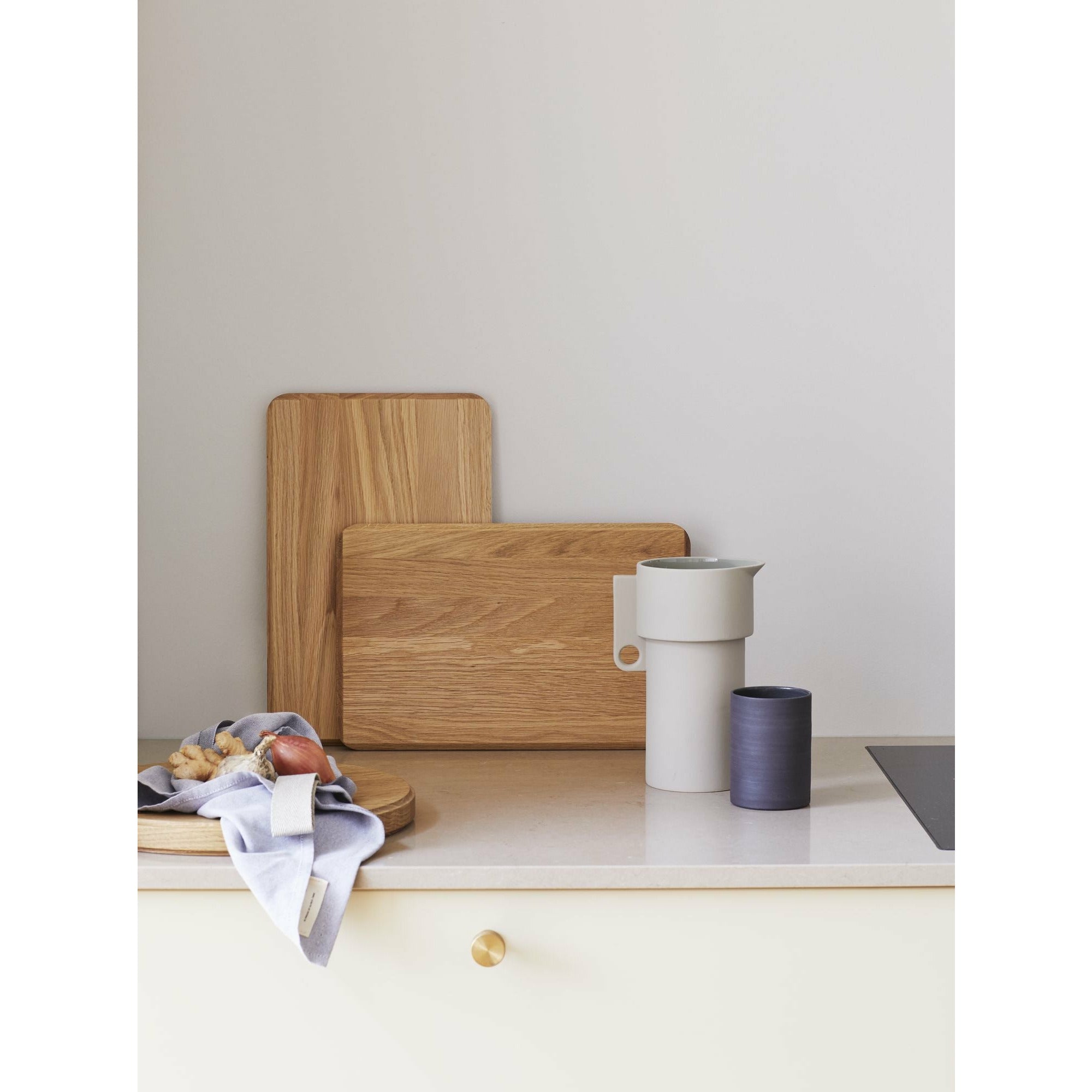 [product_category]-Form & Refine Alcoa Vase Large. Light Grey-Form&Refine-5714942031019-3101-FOR-4