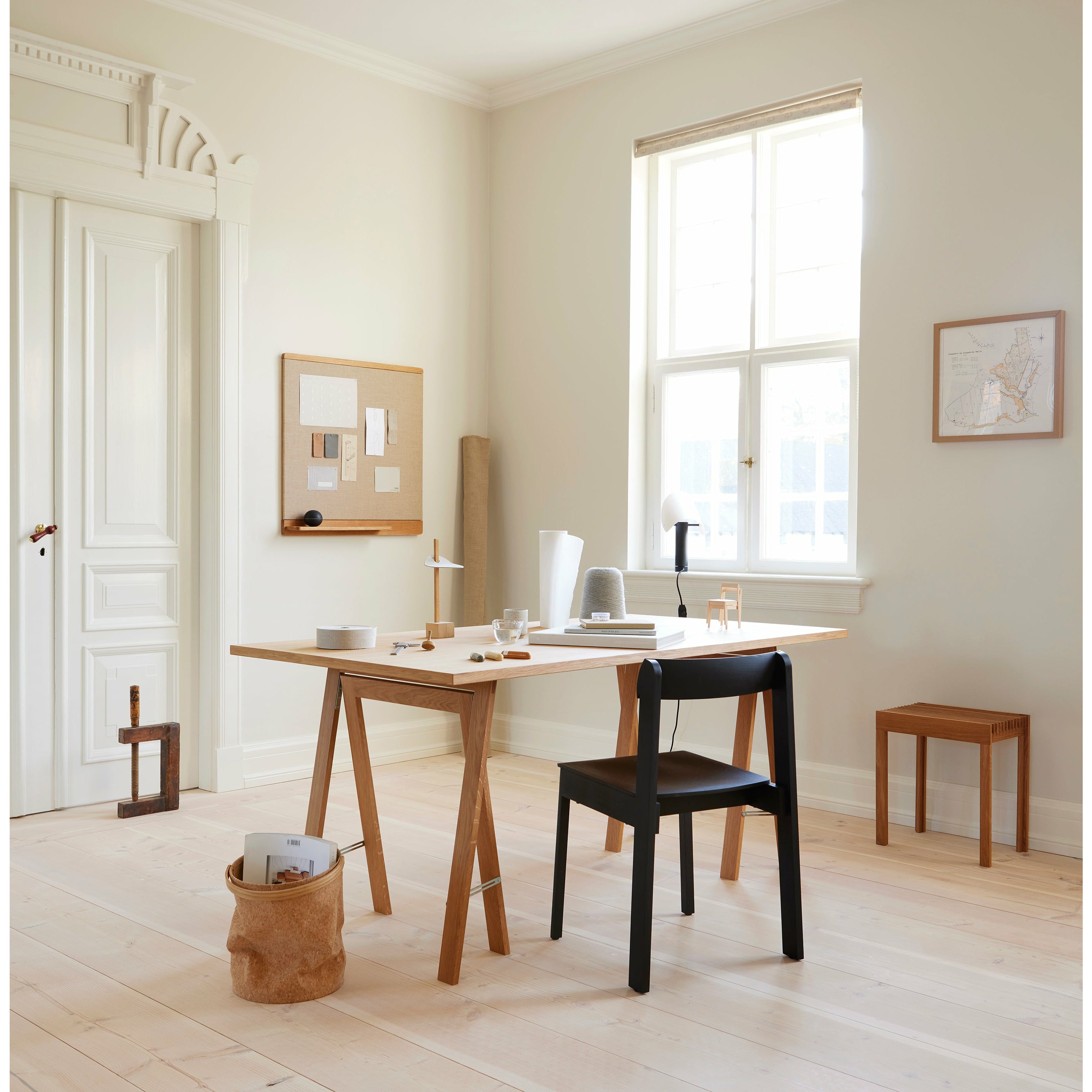 [product_category]-Form & Refine Lightweight Stool. Oak-Form&Refine-5714942012704-1270-FOR-4