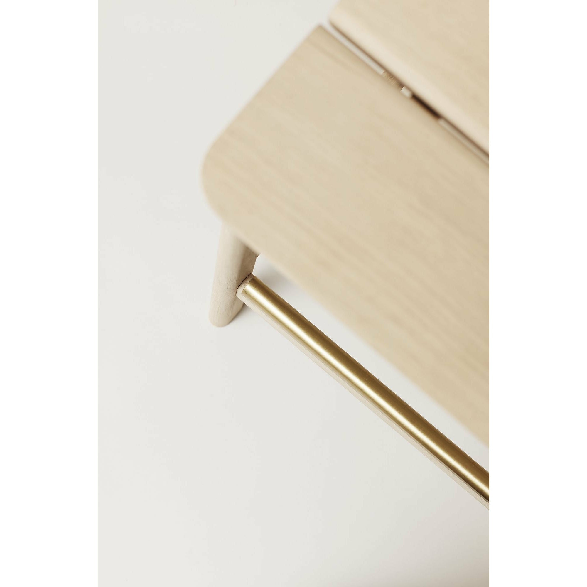 [product_category]-Form&Refine Angle Barhocker 65 cm, Weiss-Pigmentierte Eiche-Form&Refine-2191-FOR-5