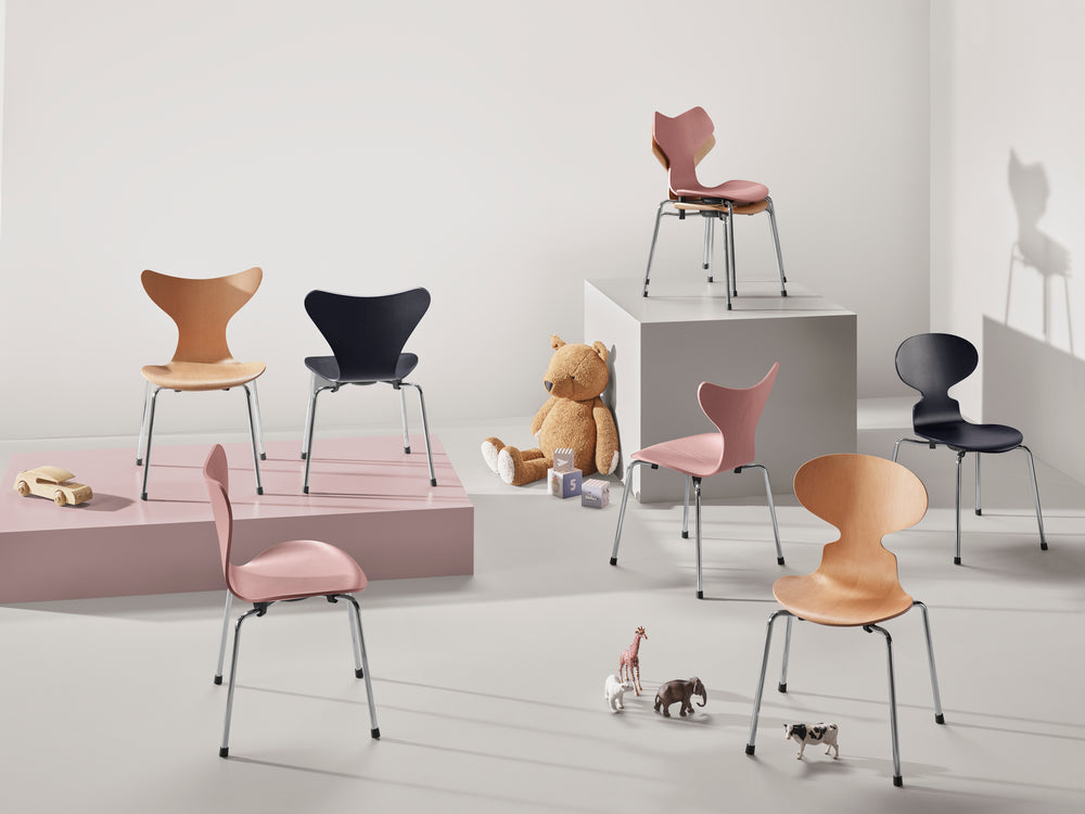 [product_category]-Fritz Hansen 3177 Children's Series 7 Chair, Colored Veneer Ash/Wild Rose-Fritz Hansen-5702370002084-840228-FRI-3
