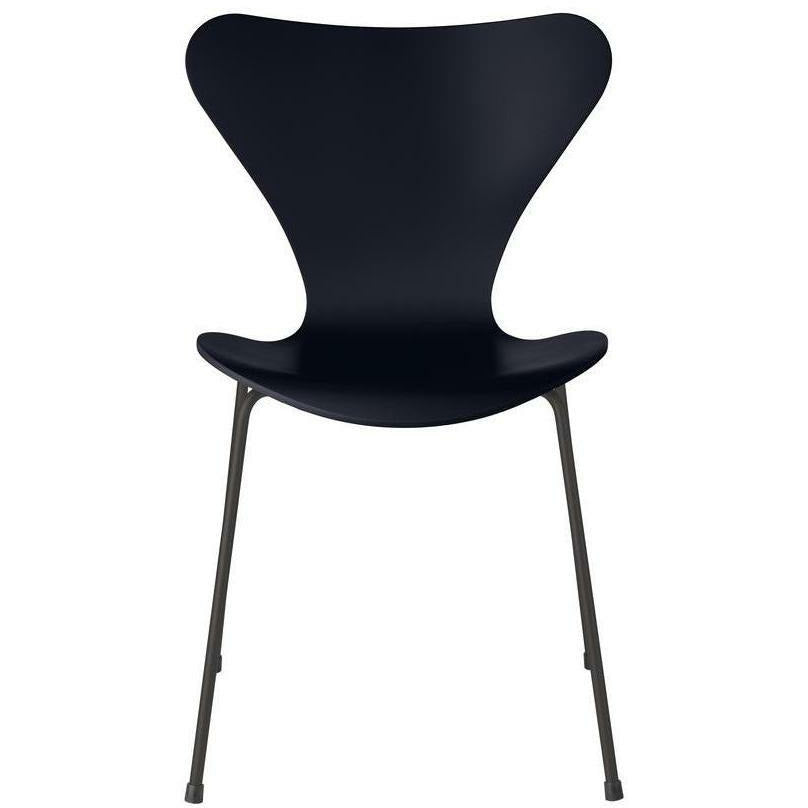 [product_category]-Fritz Hansen Series 7 Chair Lacquered Midnight Blue Shell, Warm Graphite Base-Fritz Hansen-3107-LAKERET-MIDNIGHT-WARM-FRI-1