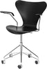 Fritz Hansen Series 7 Otočný křeslo předního čalounění, základní balck