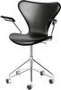 Fritz Hansen Series 7 Otočné křeslo plné čalounění kůže, Essential Black