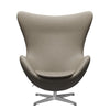 Fritz Hansen The Egg™ Lounge Chair Leather, Satin Brushed Aluminium/Essential Light Grey