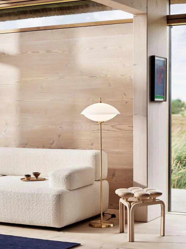 Stolička Fritz Hansen Utzon