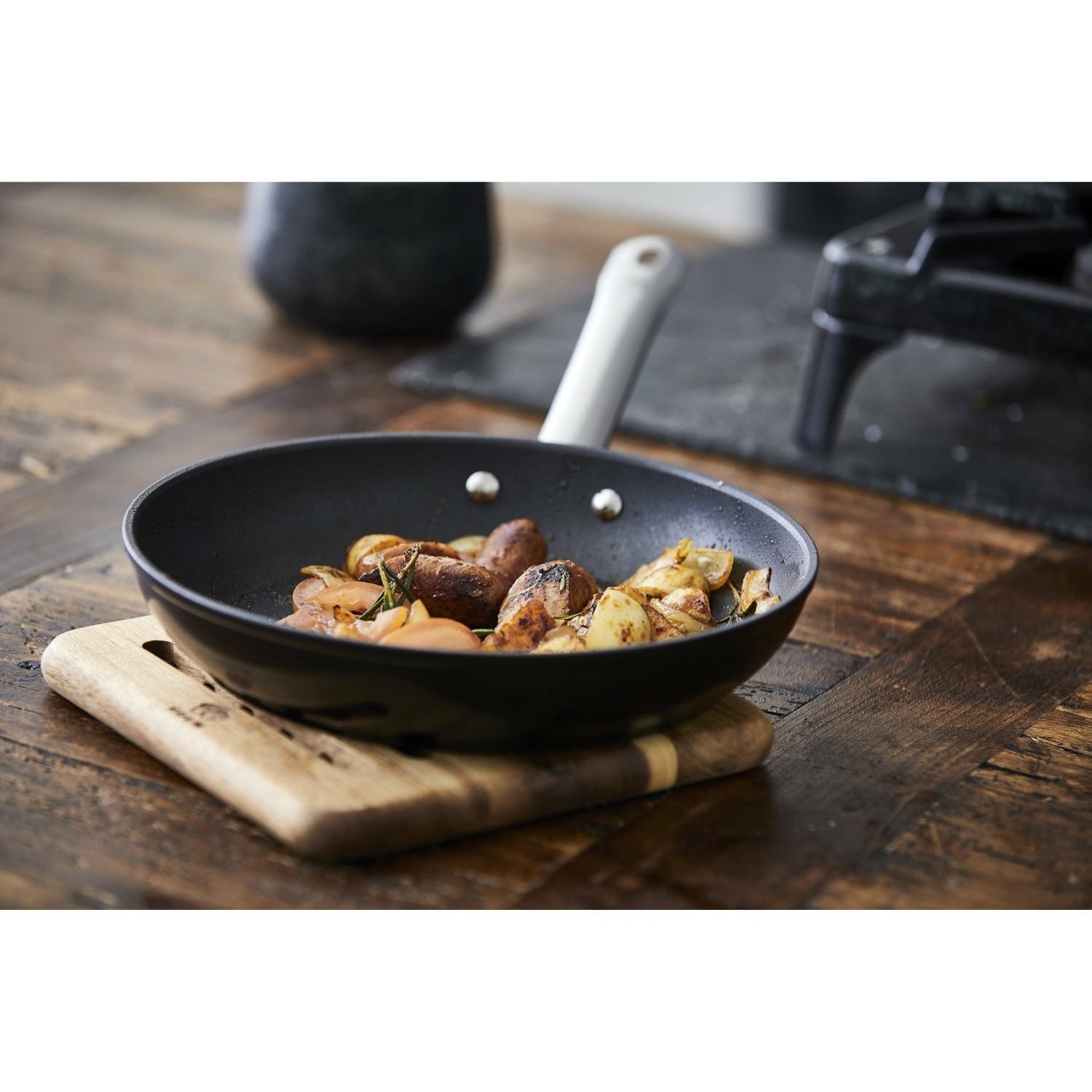 [product_category]-Holm Frying Pan Aluminum, ø 24cm-Holm-5722002008383-200838-HOL-2
