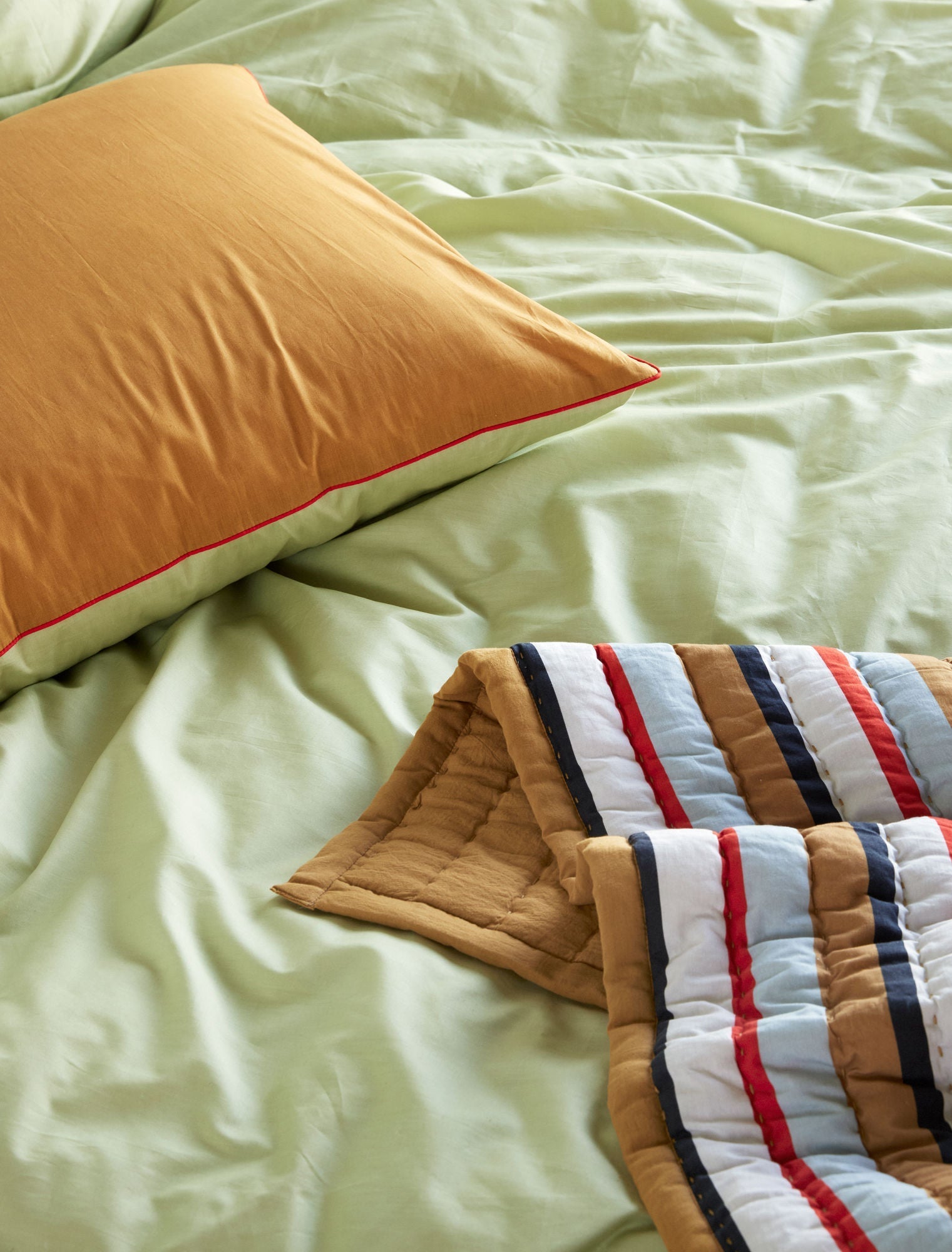 [product_category]-Hübsch Aki Bed Linen 80/220 Orange/Green-Hübsch-5712772114766-061404-HUB-5