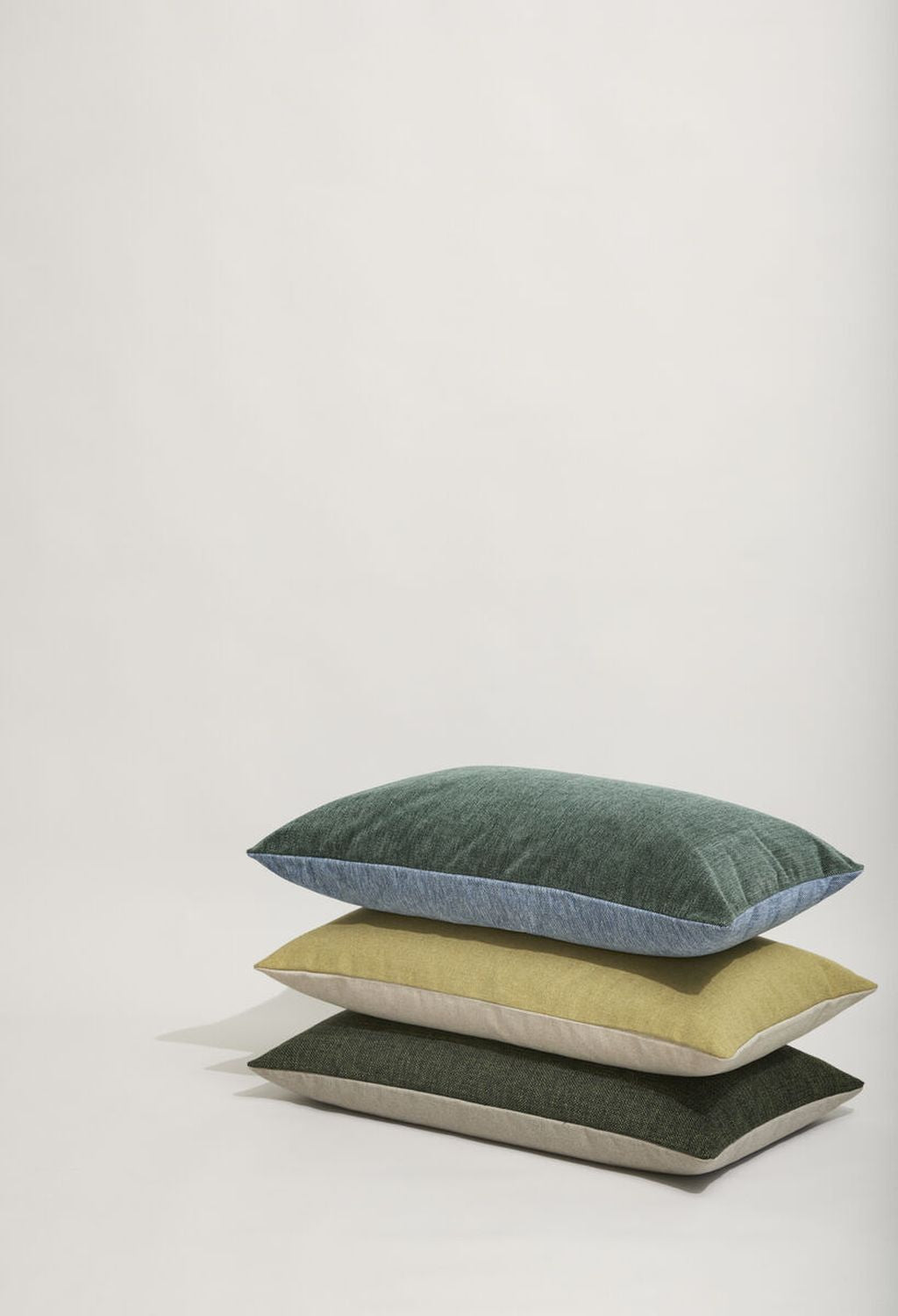 [product_category]-Hübsch Bliss Cushion, Sand/Green-Hübsch-5712772120705-021519-HUB-3