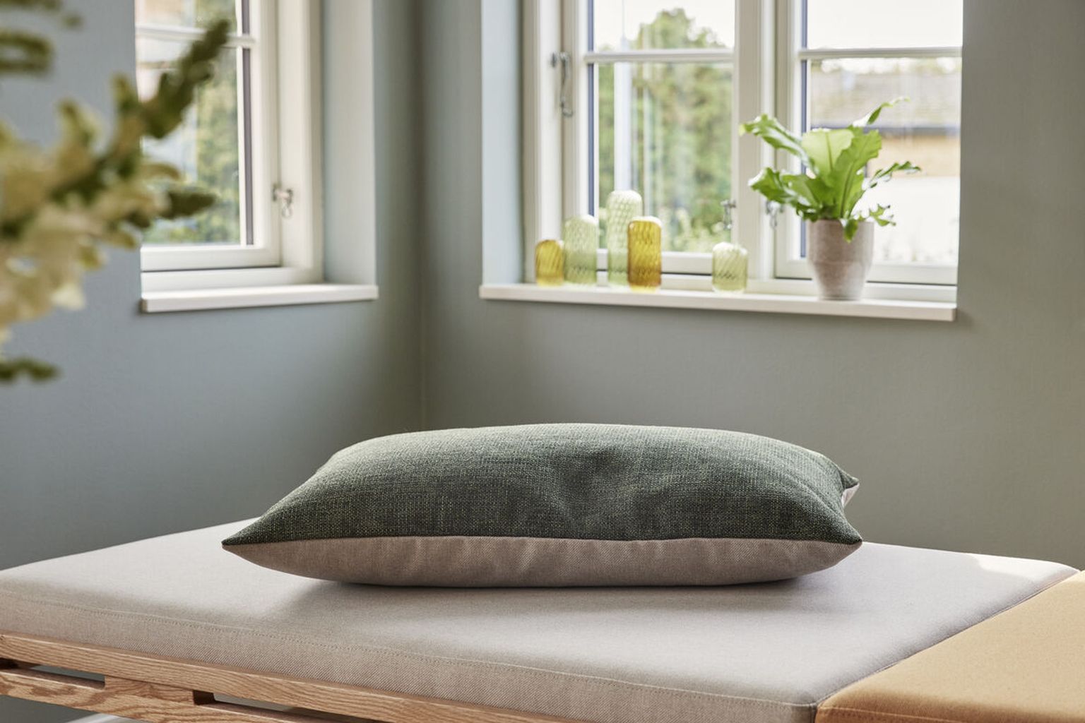 [product_category]-Hübsch Bliss Cushion, Sand/Green-Hübsch-5712772120705-021519-HUB-6