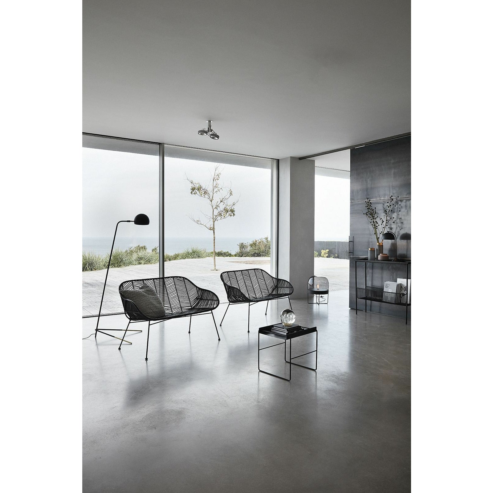 [product_category]-Hübsch Form Table Lamp, Black-Hübsch-5712772064719-890601-HUB-3