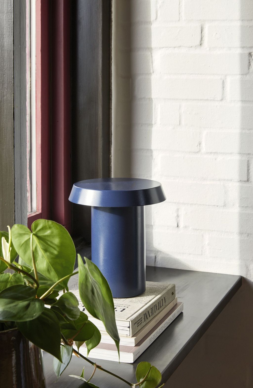 [product_category]-Hübsch Keen Table Lamp, Dark Blue-Hübsch-5712772126325-961609-HUB-3