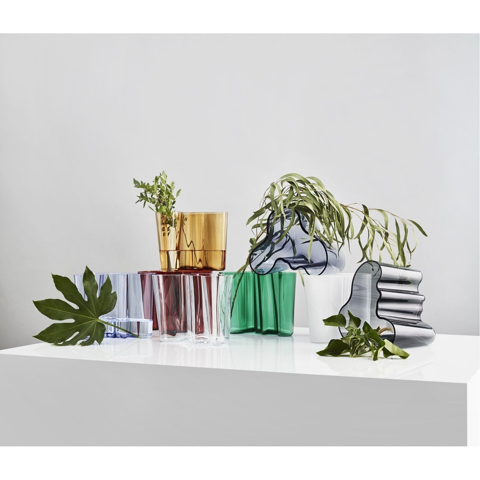 [product_category]-Iittala Alvar Aalto Vase Dark Grey, 16cm-Iittala-6411923657037-1020905-IIT-3